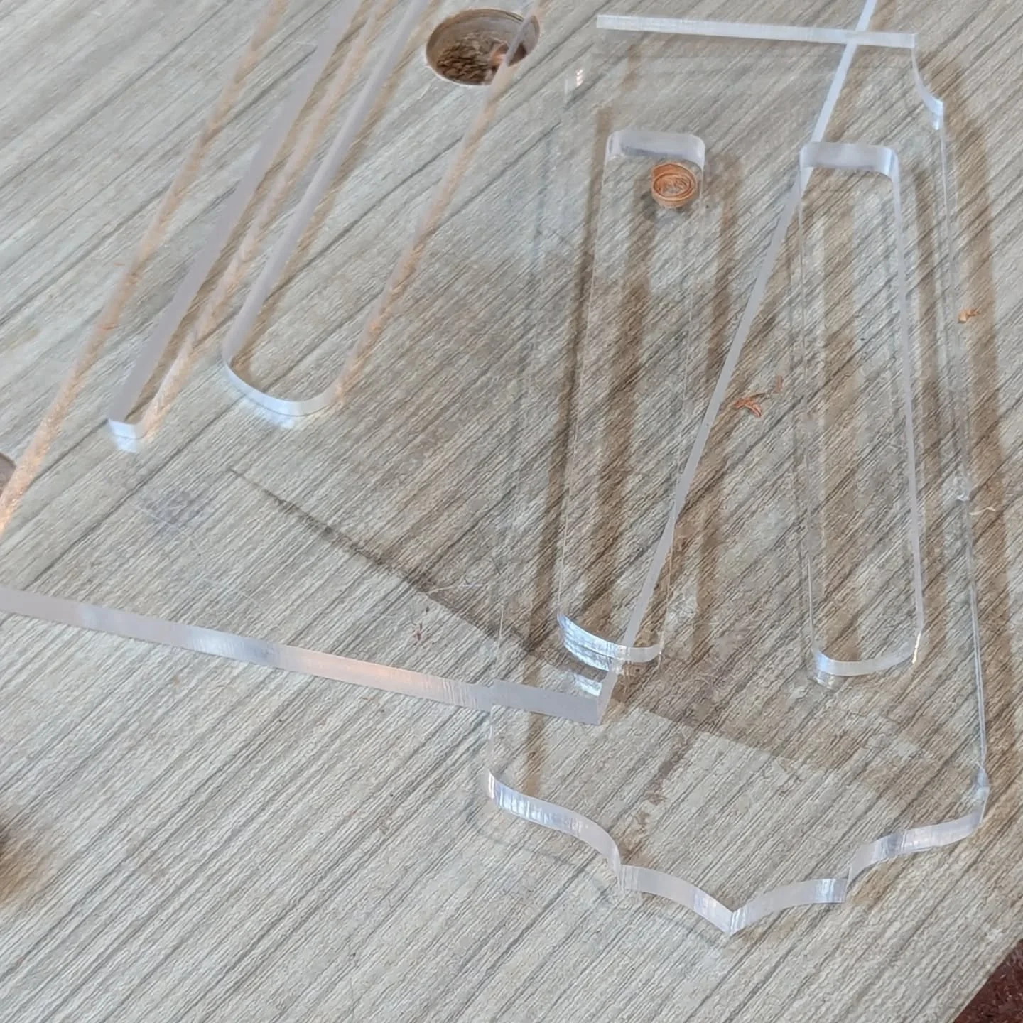 This is a totally new tool for me and maybe not be all that useful for making classical guitars,  but I'm learning something new. I rearranged the shop and put this thing in one corner.  I'm starting by remaking some templates and then I'll see what 