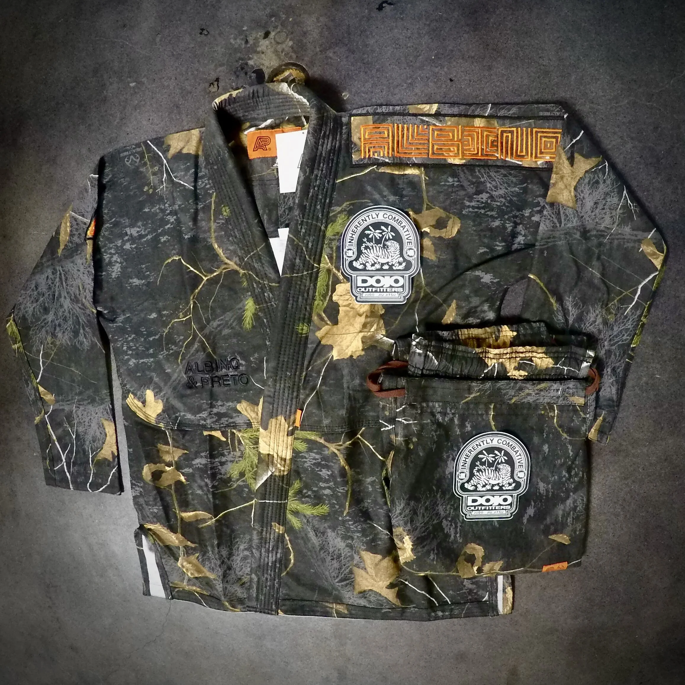 BD1F193B-5A7B-4CEE-9733-1BDA1C6D5880