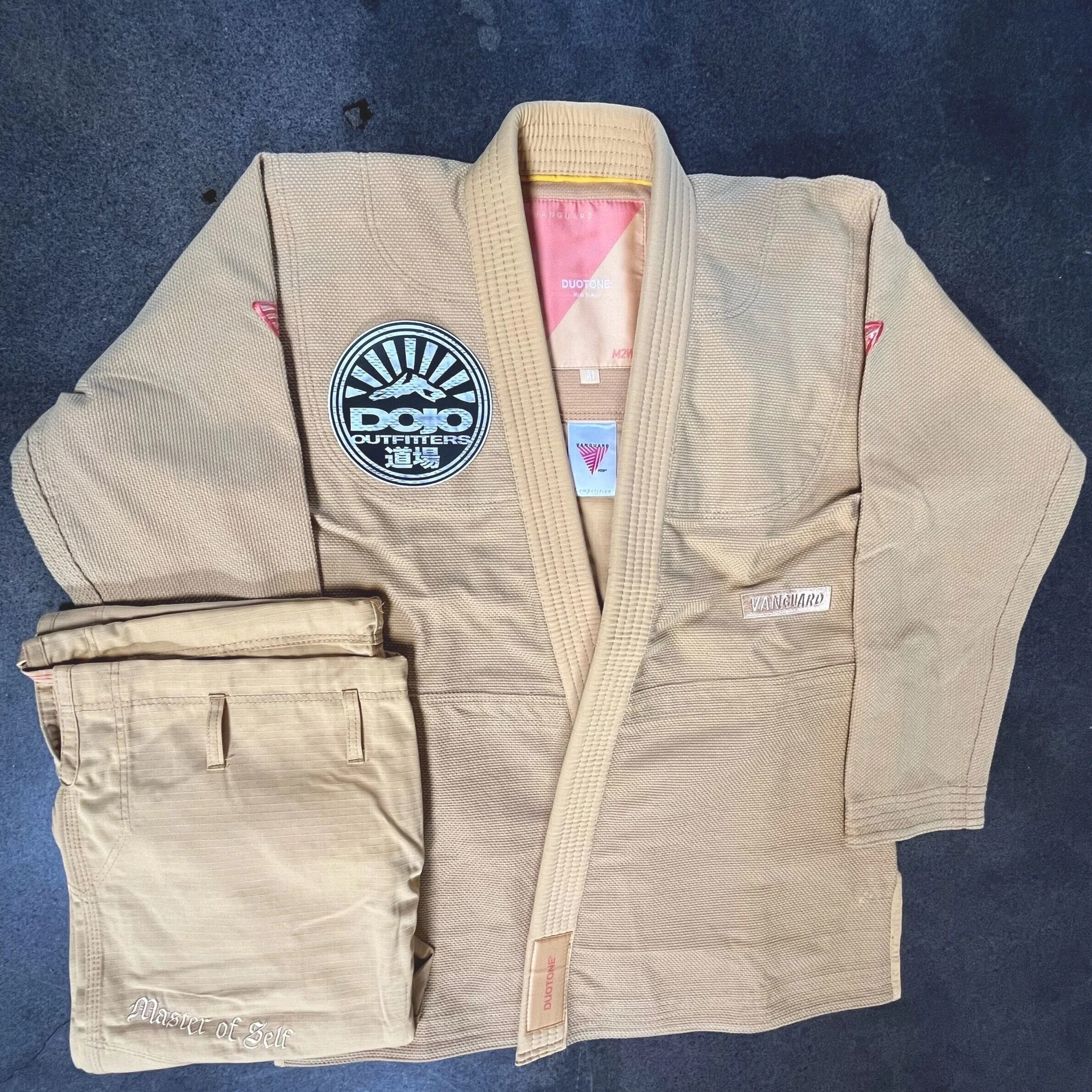 3BC1785B-545B-421D-838D-E7D4318B83DC