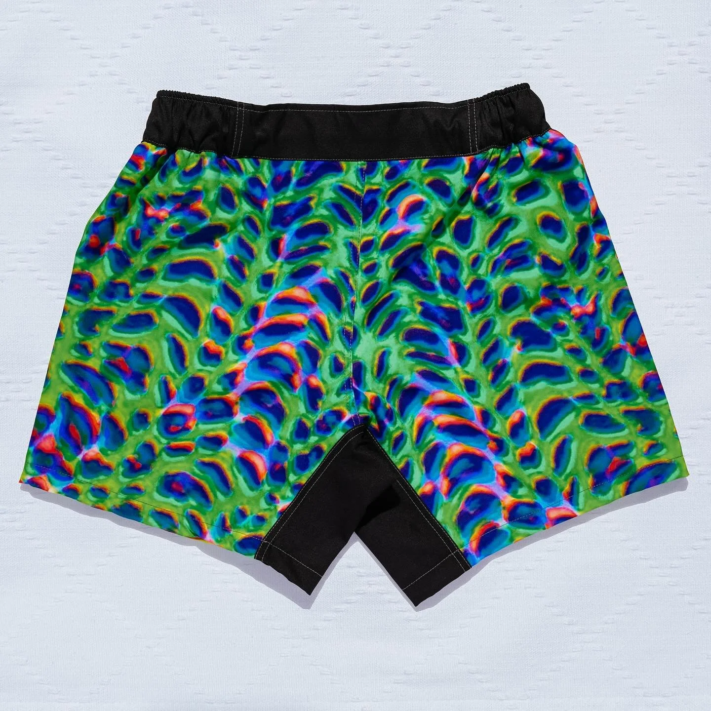 ⚠️ Wearing the “Leopard Puke” Nogi kit may cause:
– Increased takedown confidence
– Spontaneous trash talk
– Mild visual nausea in opponents
You’ve been warned.
.
🤮 “Leopard Puke” drops online and in s