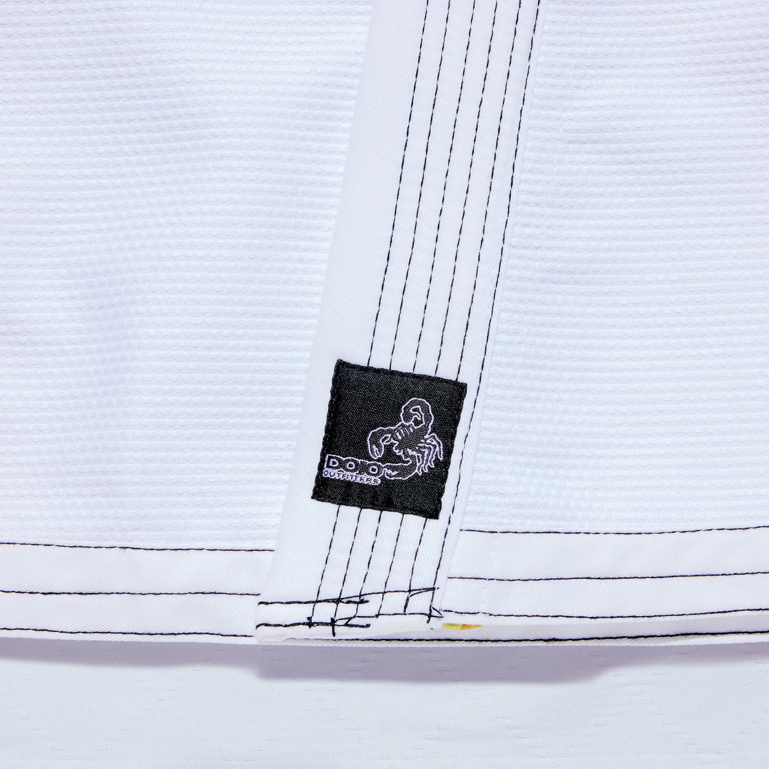 Dojo_Gi_Combat-Club_White_11694.jpg