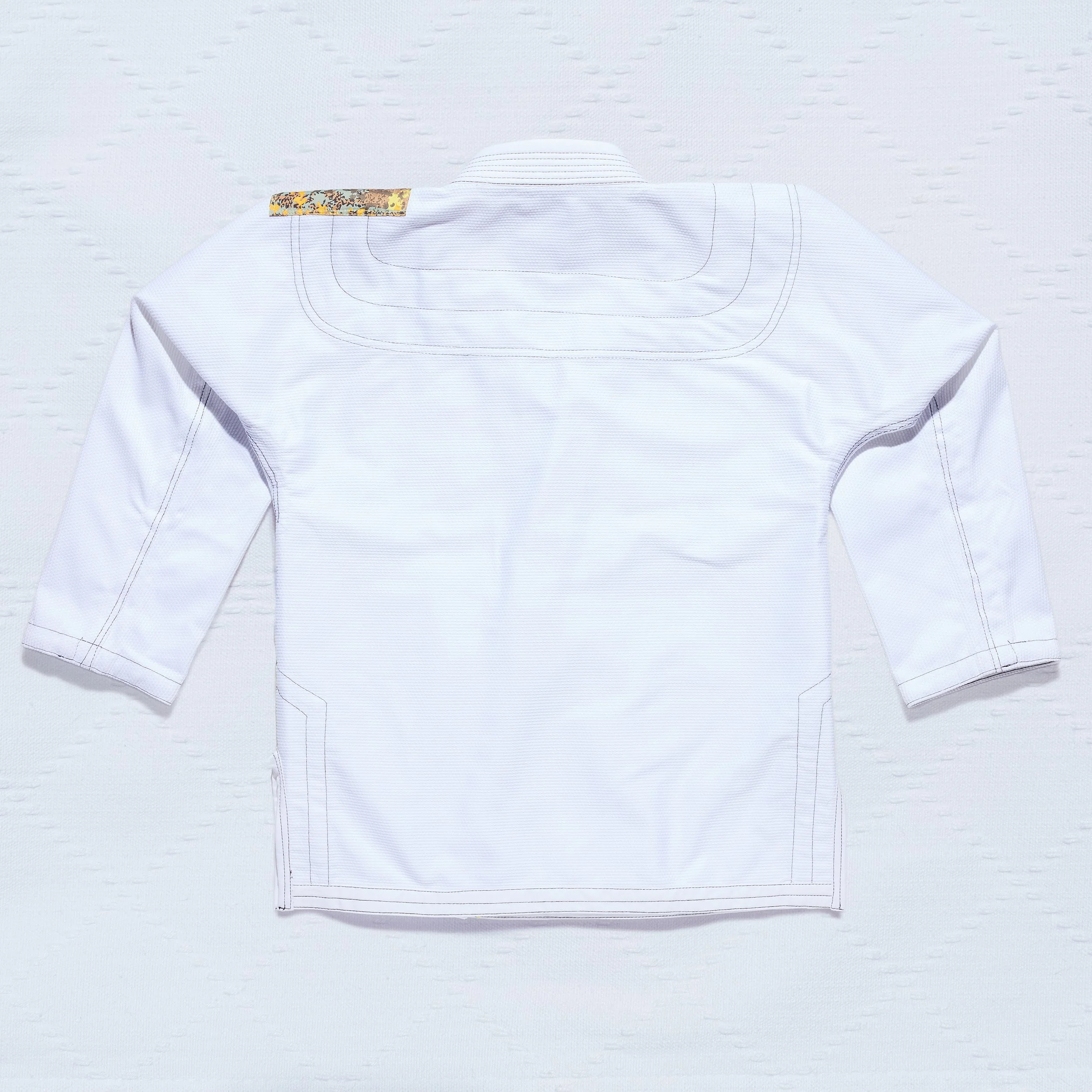 Dojo_Gi_Combat-Club_White_11701.jpg