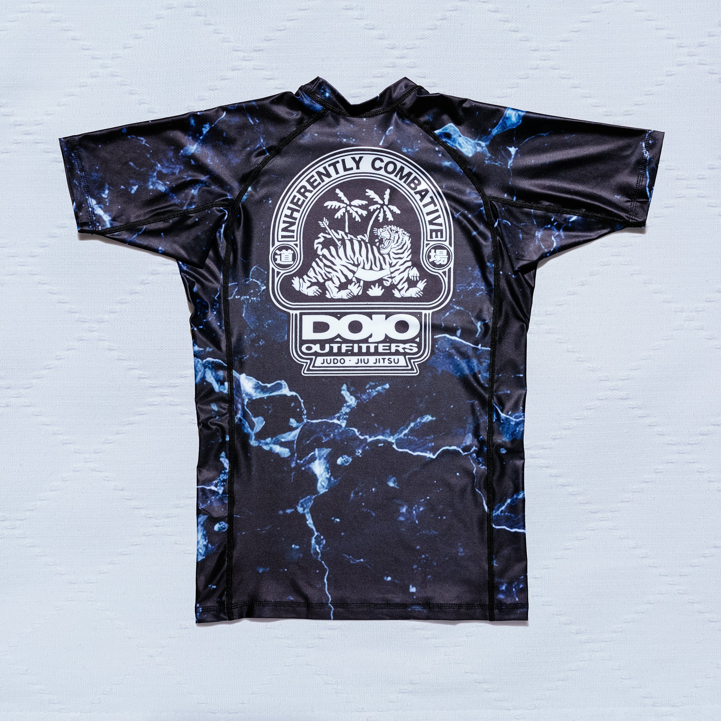 Dojo_Rashguard_Inherently-Combative-Granite_Black-White_11557.jpg