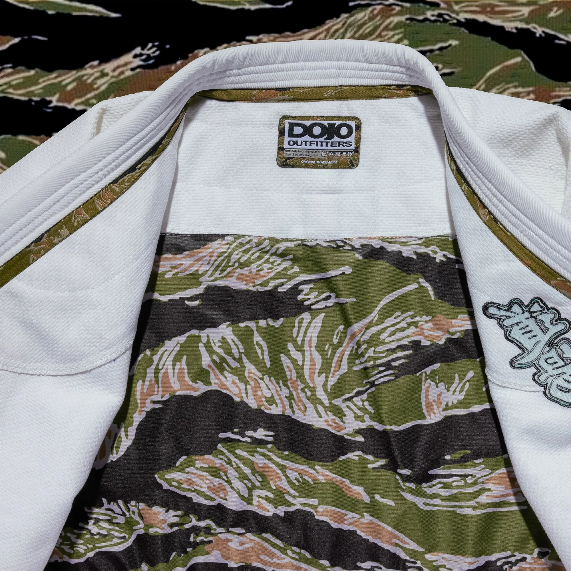 Dojo_Gi_Judo-Camo_White_10747.jpg