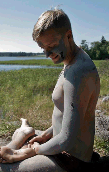 Miska is a serious long-term student in the Kaula system. He is also a music teacher, conducting workshops and retreats in Finland.