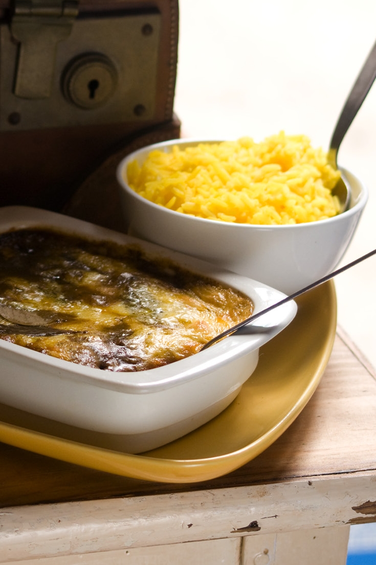  Bobotie,&nbsp;a South African dish consisting of spiced minced meat baked with an egg-based topping. 