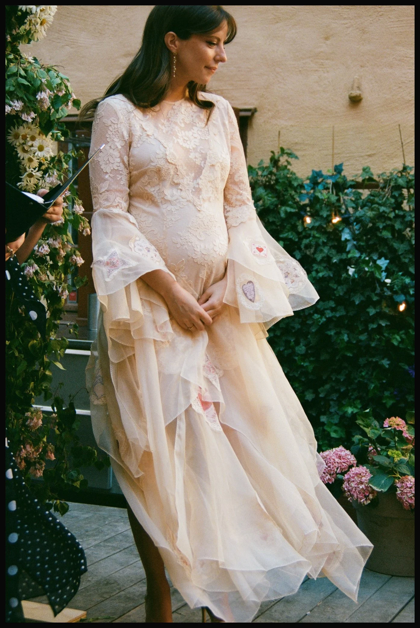 clare-wedding-26_thin_analog_black_frame.jpg