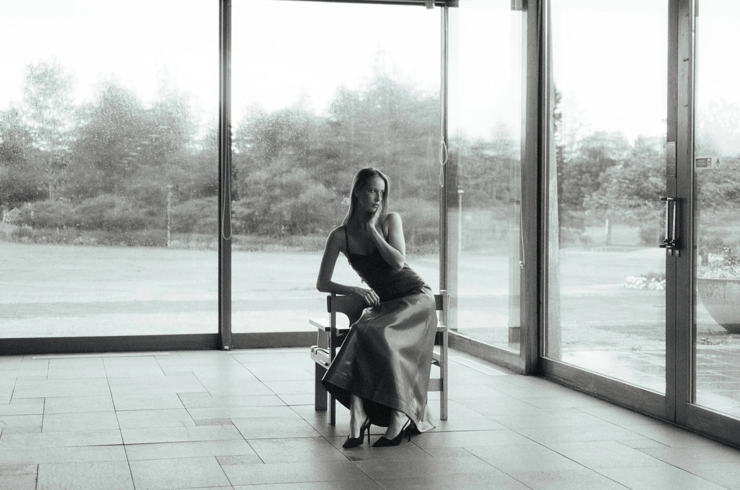 Emma_ey_finished-bw-76.jpg
