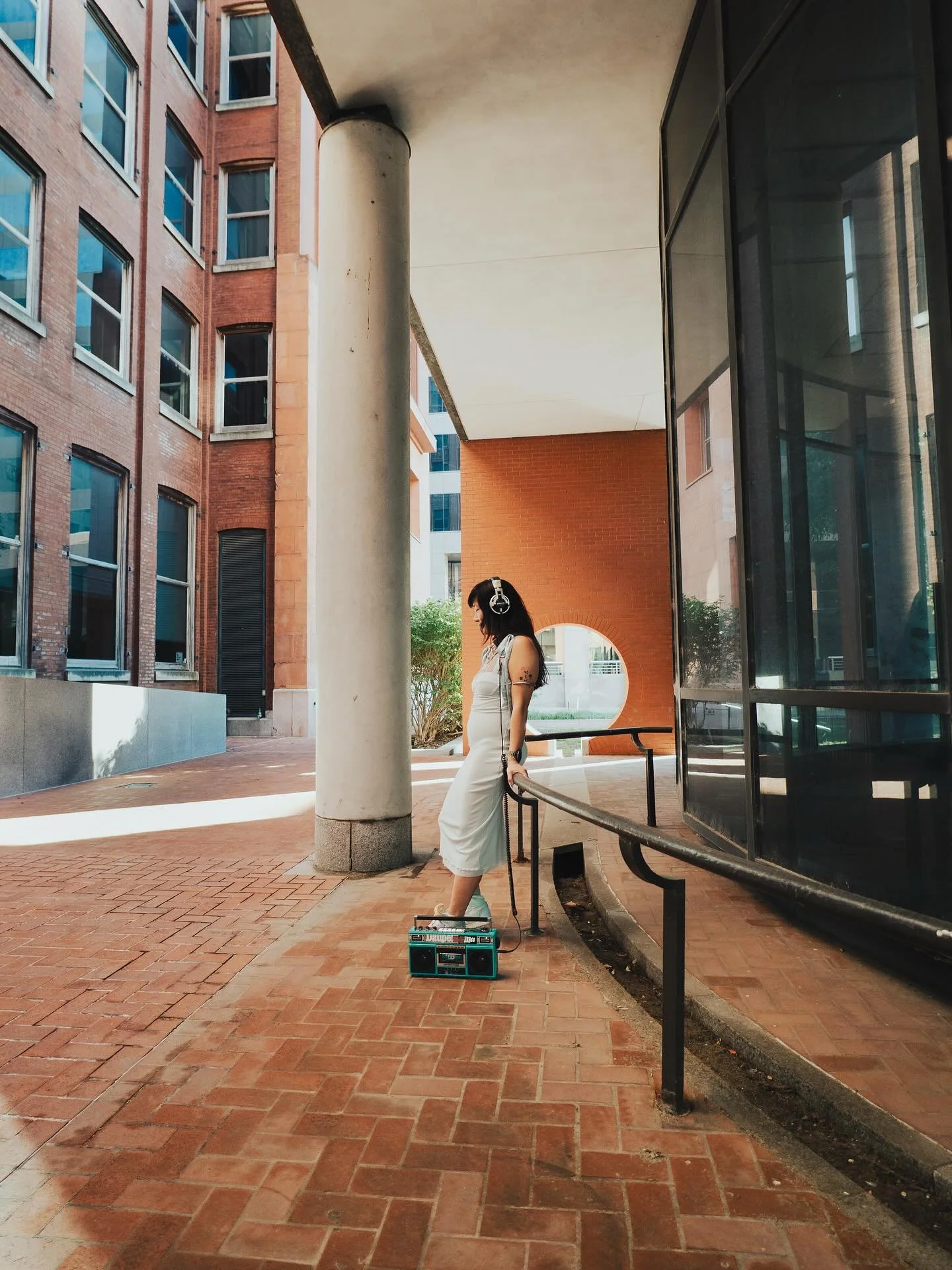 Hanging downtown with a legend @agile.one ✨🫶🏾. Happiest of birthdays to you, thank you for trusting me!