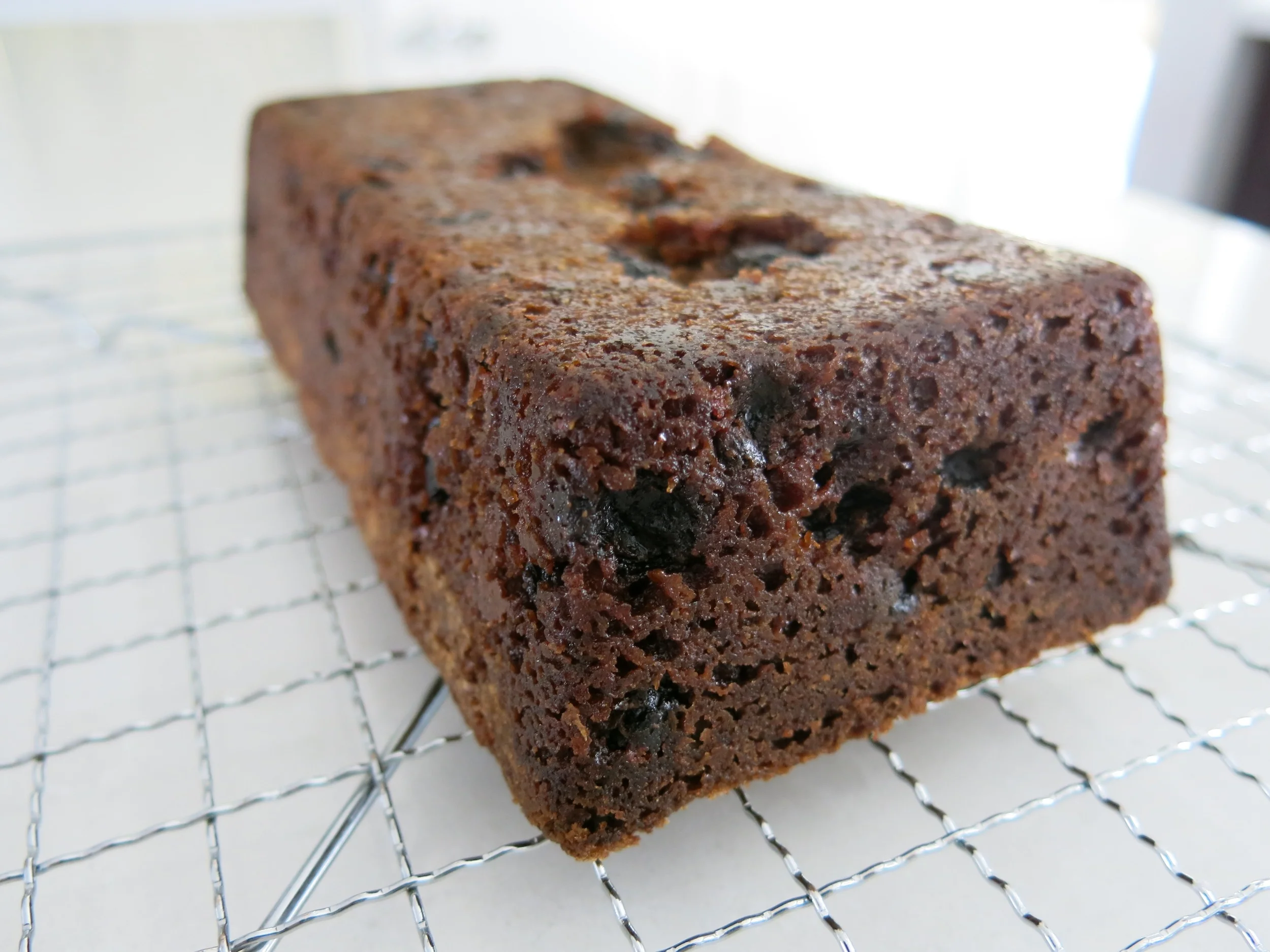 Here's a good shot of Kenny's brown loaf.