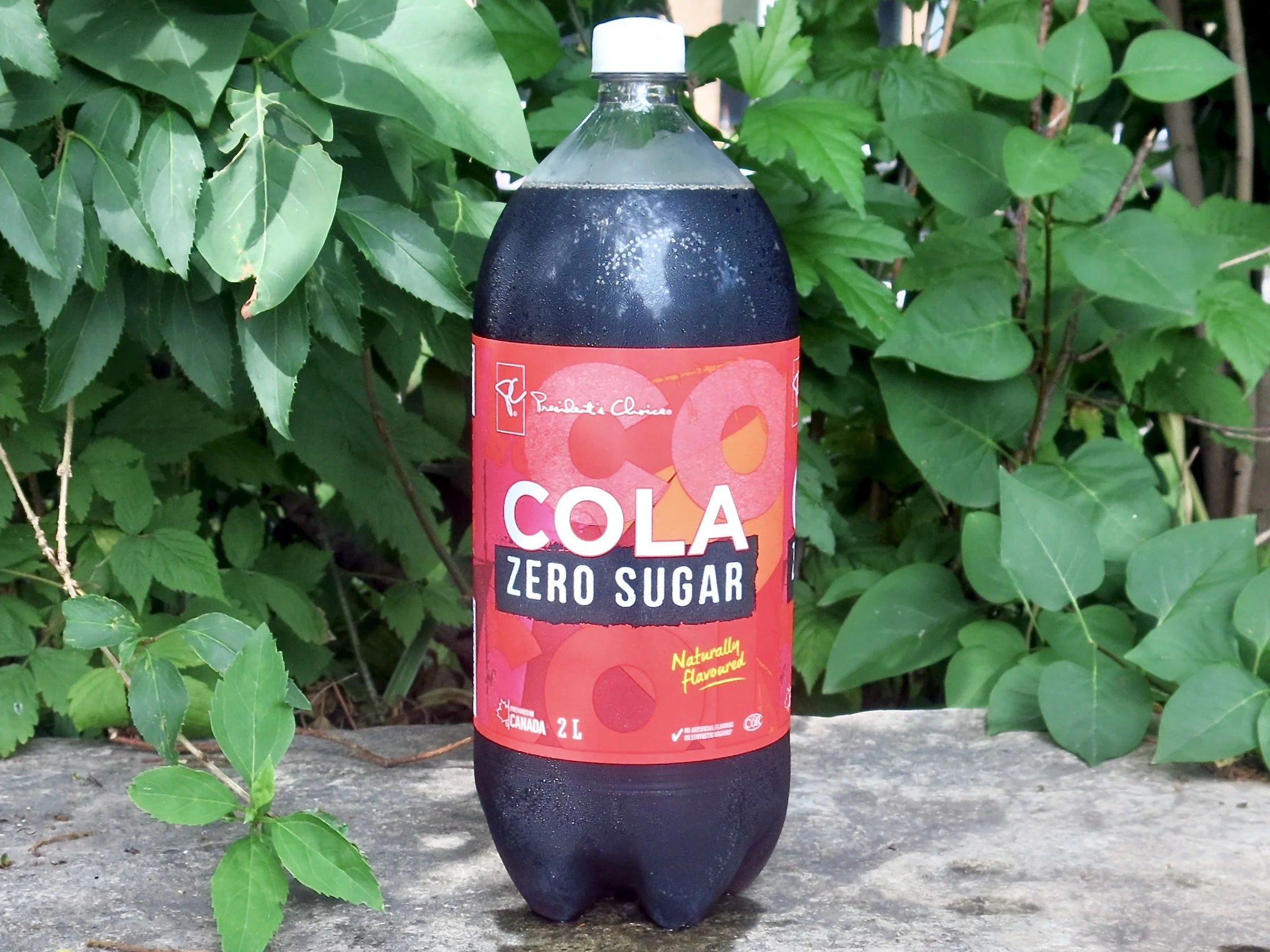 A bottle of President's Choice Zero Sugar Cola