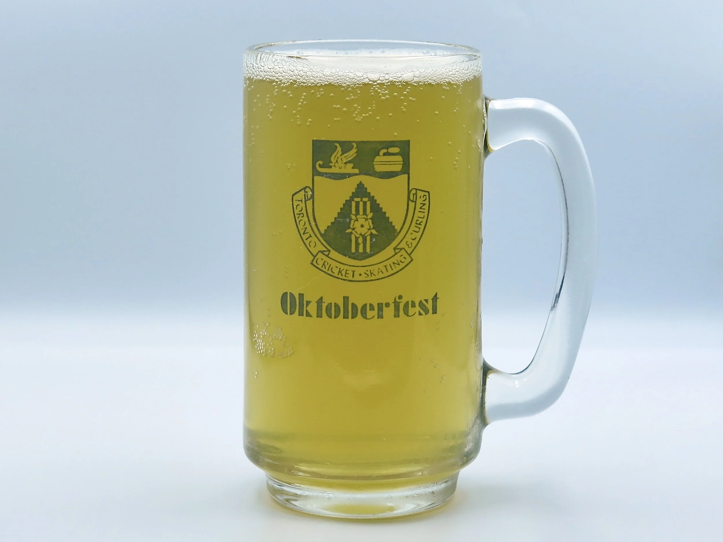 A glass of Sober Carpenter beer
