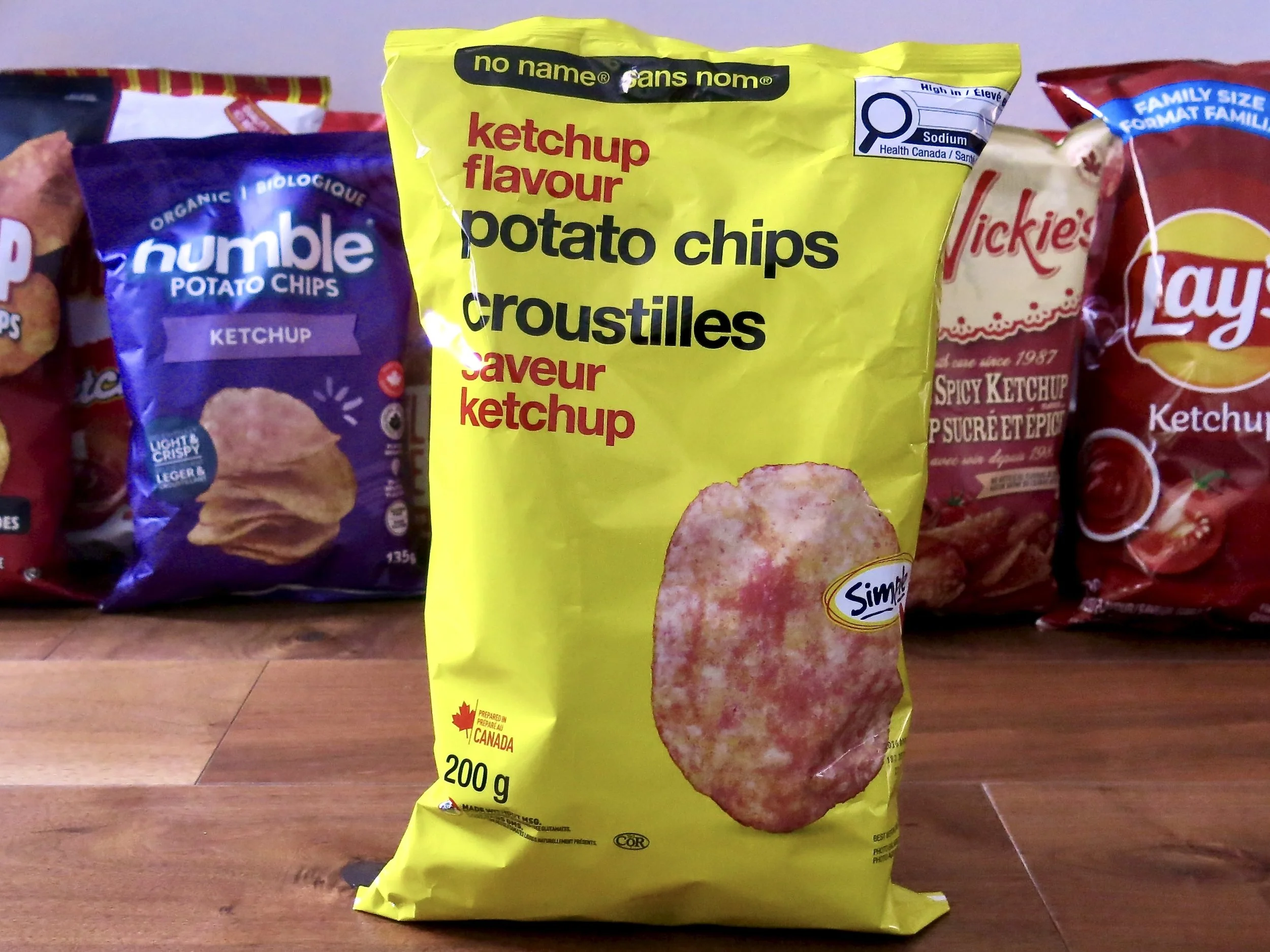 A bag of No Name Ketchup Potato Chips.