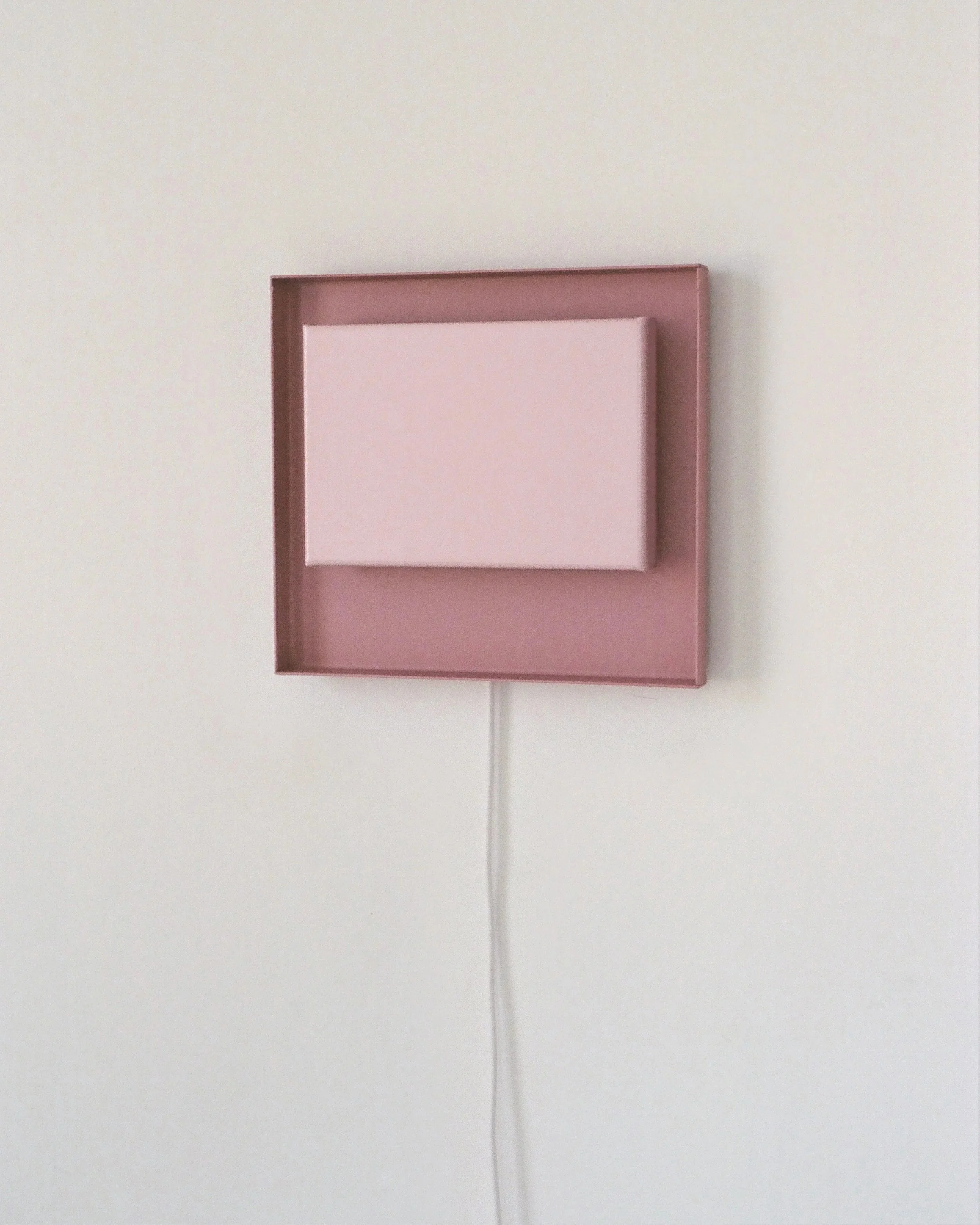 Loree%CC%81+Sconce_Ford+Bostwick+%281%29.jpg