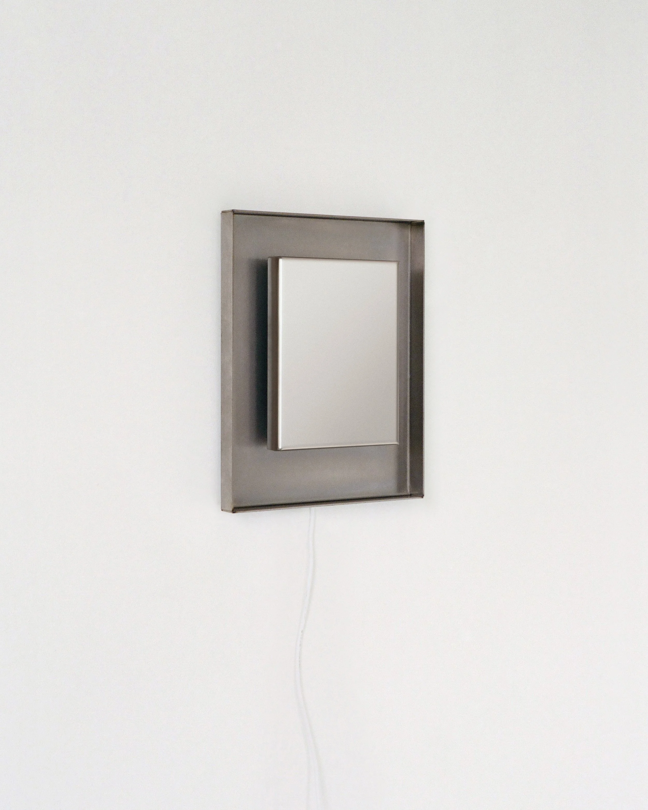 Mira Sconce - Mirror_Ford Bostwick (1).jpg