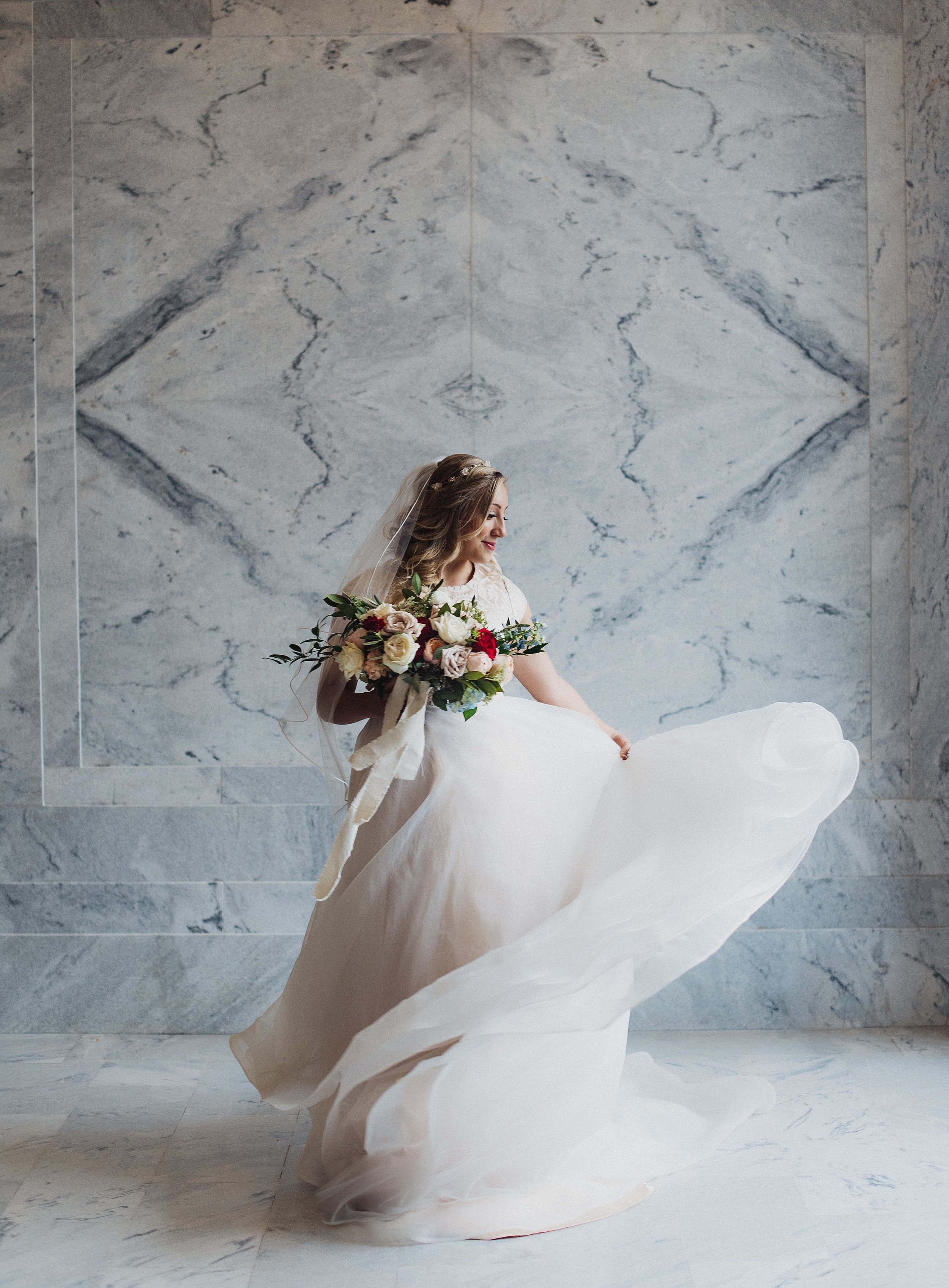 Eden Strader Utah Capitol Bridal Session