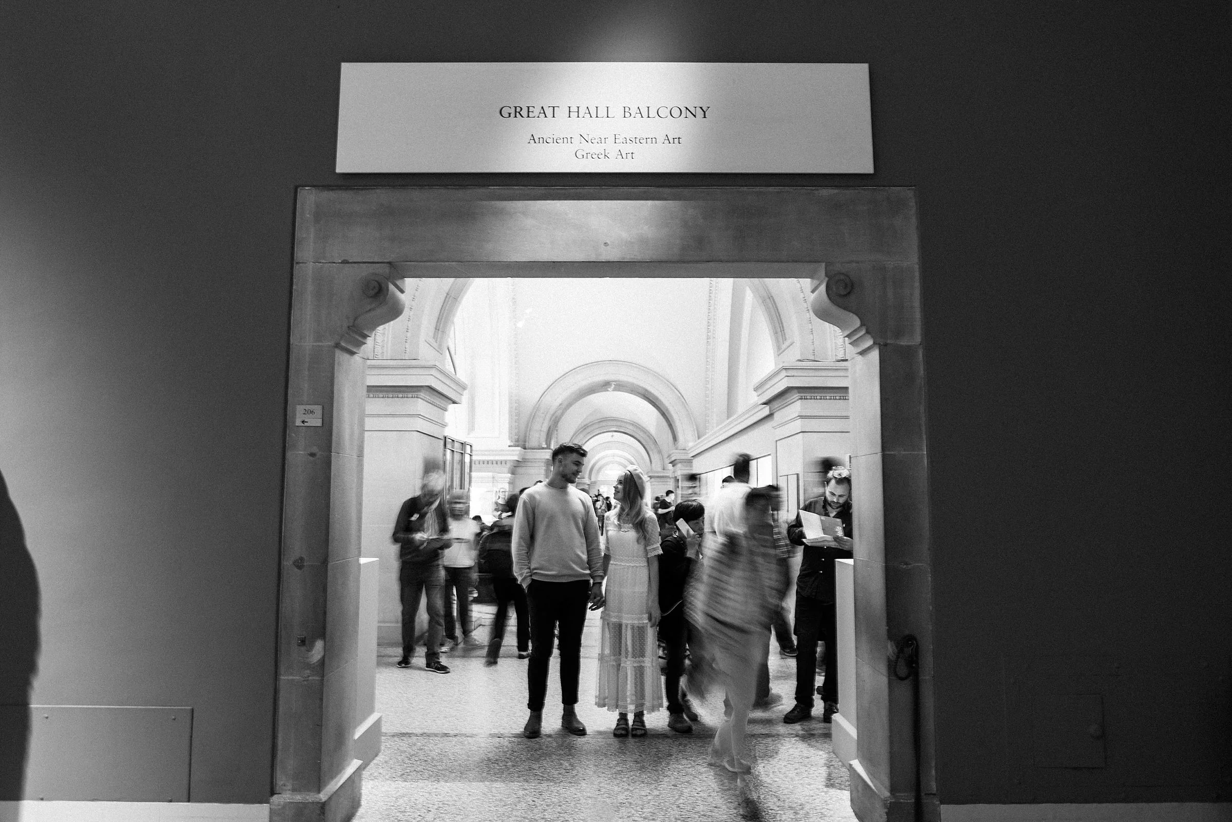 metropolitan-museum-of-art-engagement-session_4001.jpg