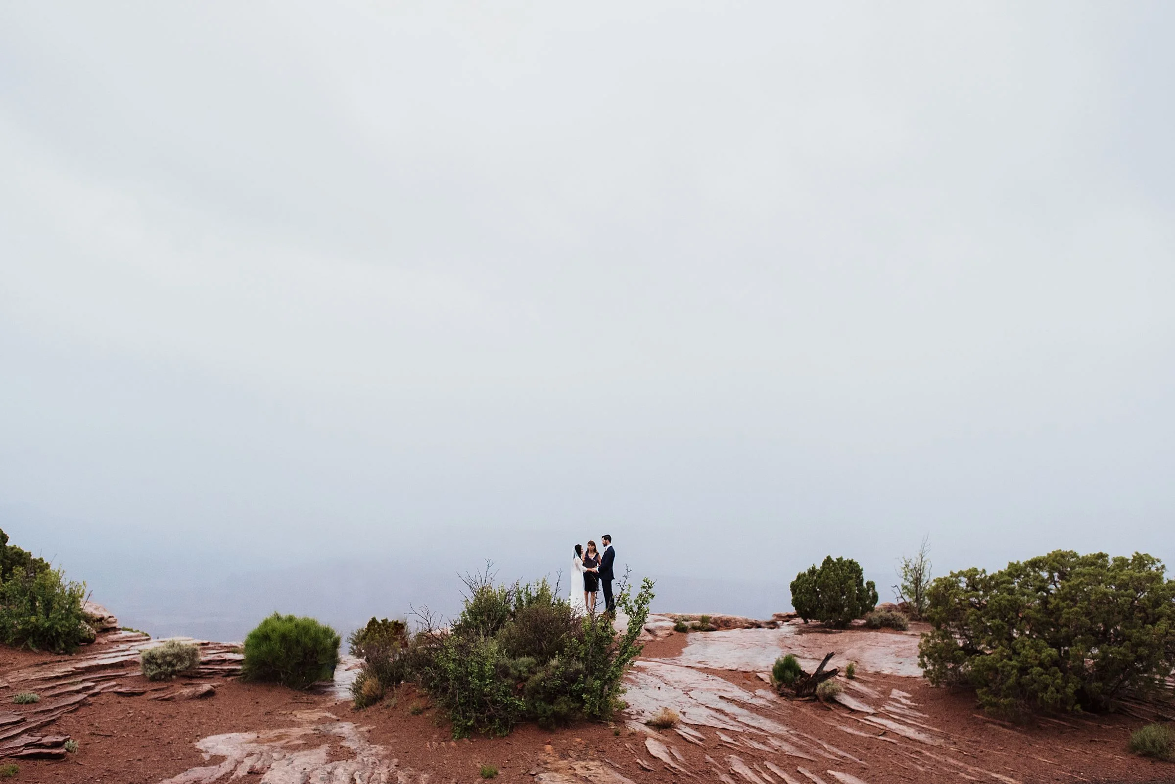 rainy dead horse point elopement