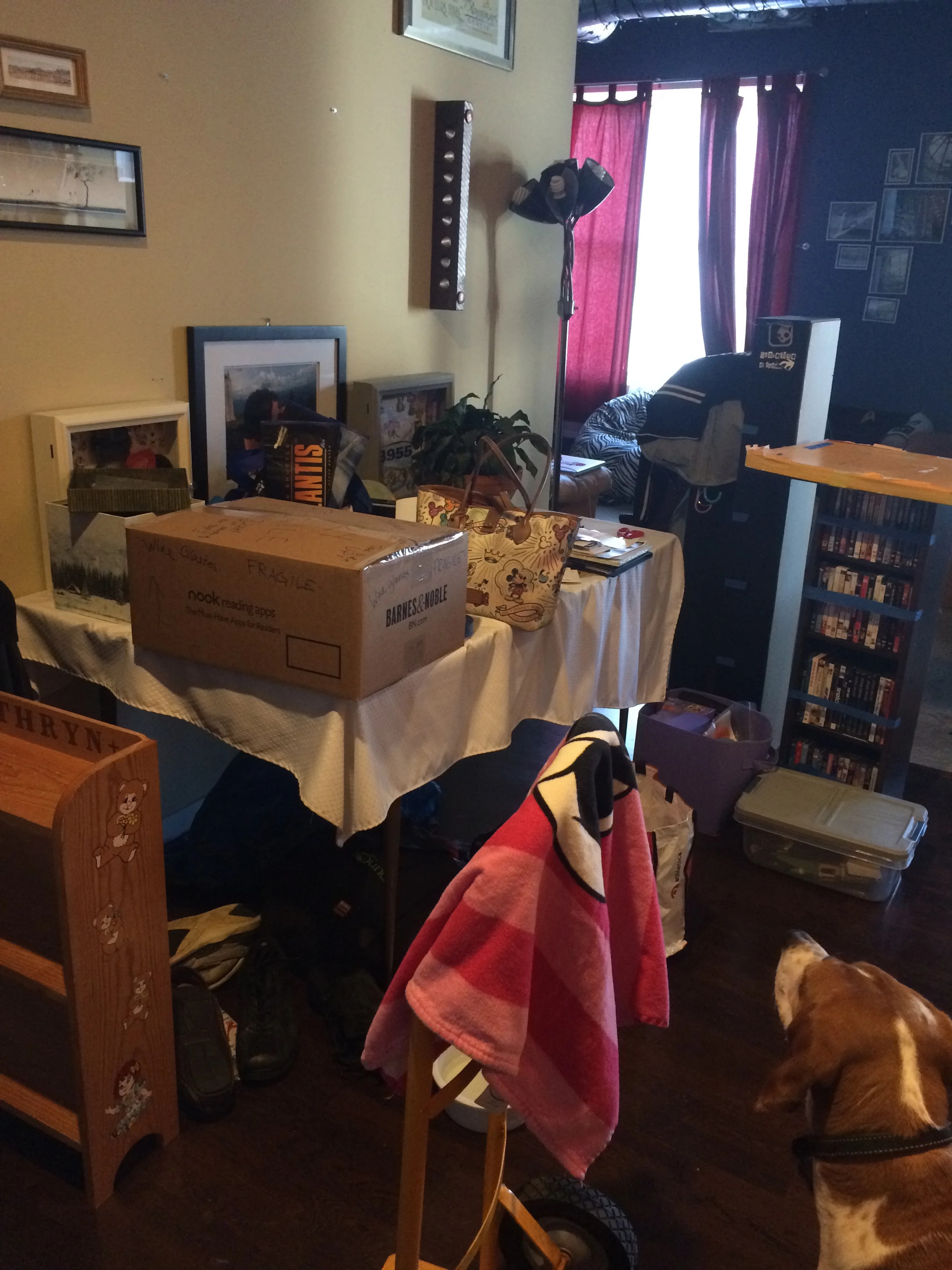 Needing to move quickly means living in this mess...