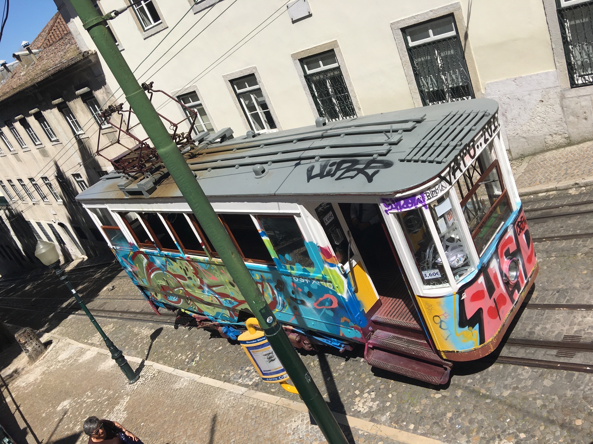  Old funicular/elevador turned into street art 