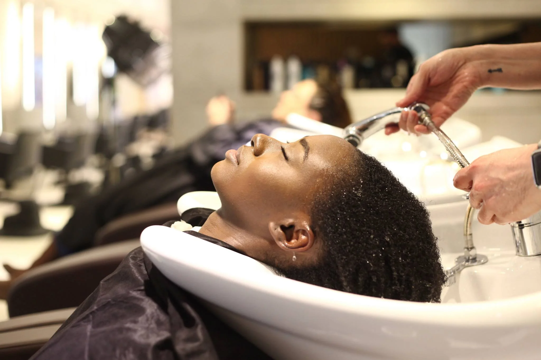 avlon-keracare-pampering-sondrea's signature styles salon and spa-el paso-texas.jpg