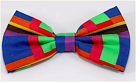  Pre-tied bow tie in Hymn to Color #17 pattern - design by Michel Muylle 