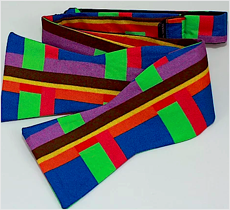   Bow tie in Hymn to Color #17 pattern - design by Michel Muylle 