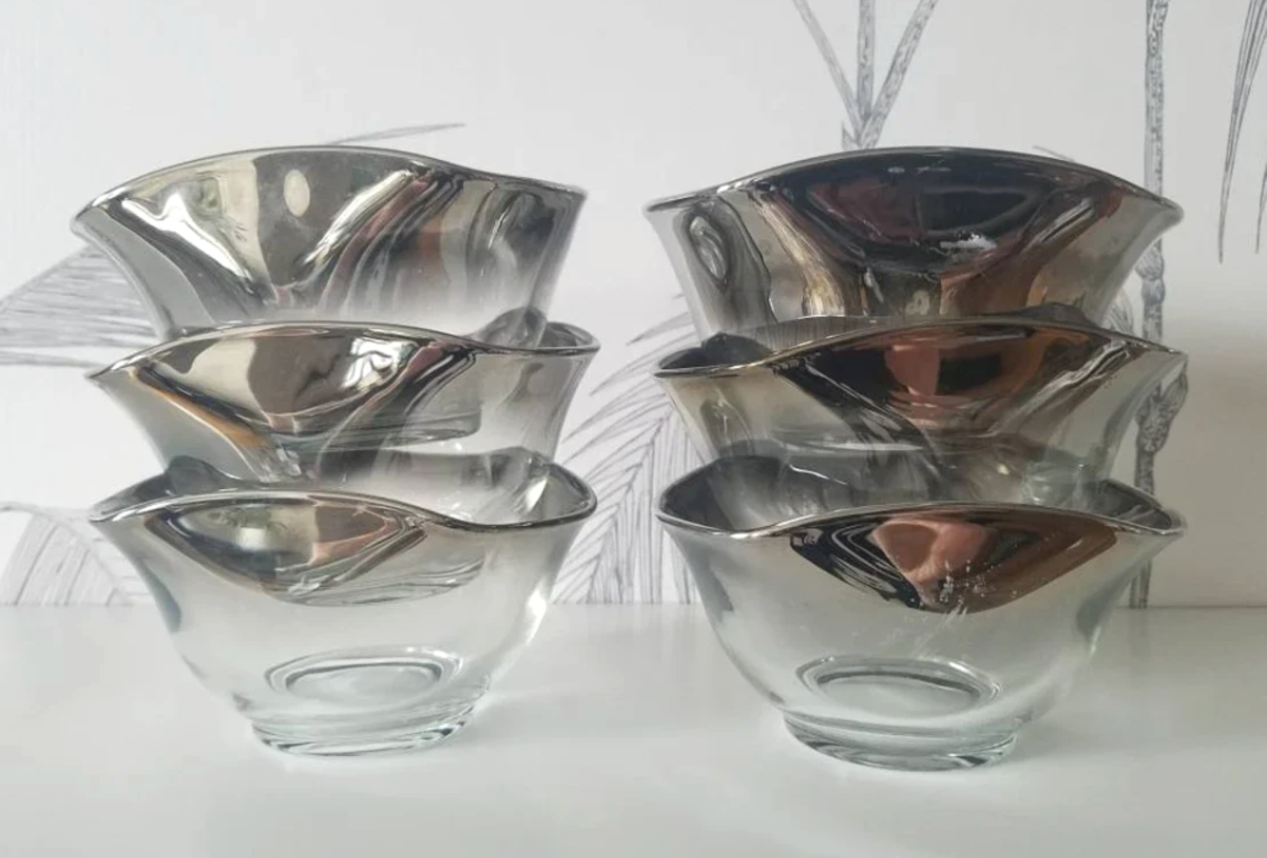 Vintage Lusterware, Serving Bowl Set, Salad  Dessert, Vitreon Queen’s  5.png