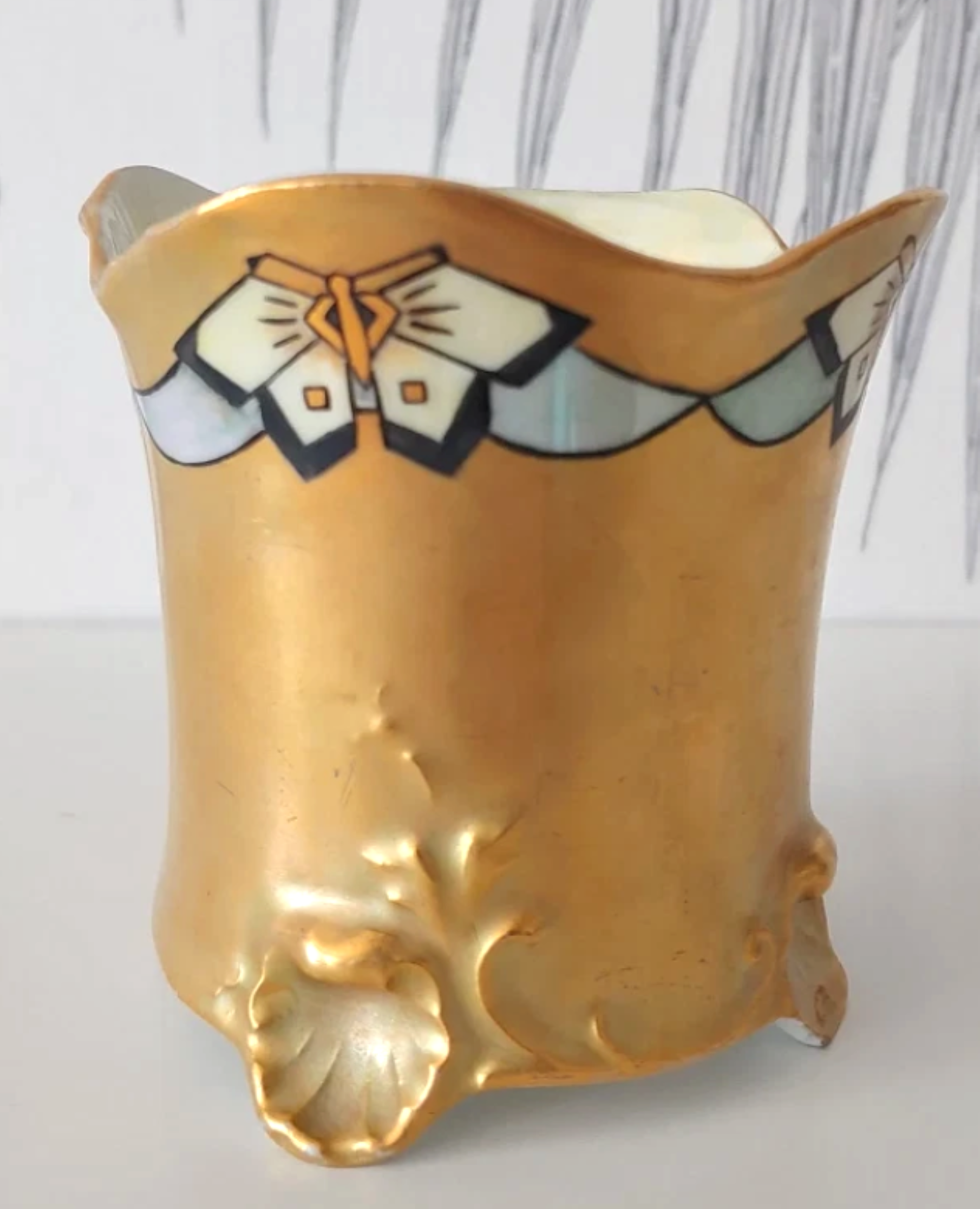 Vintage Lustreware Vase  Planter  Vessel, O. & E.G. Royal, Art Deco Period 4.png