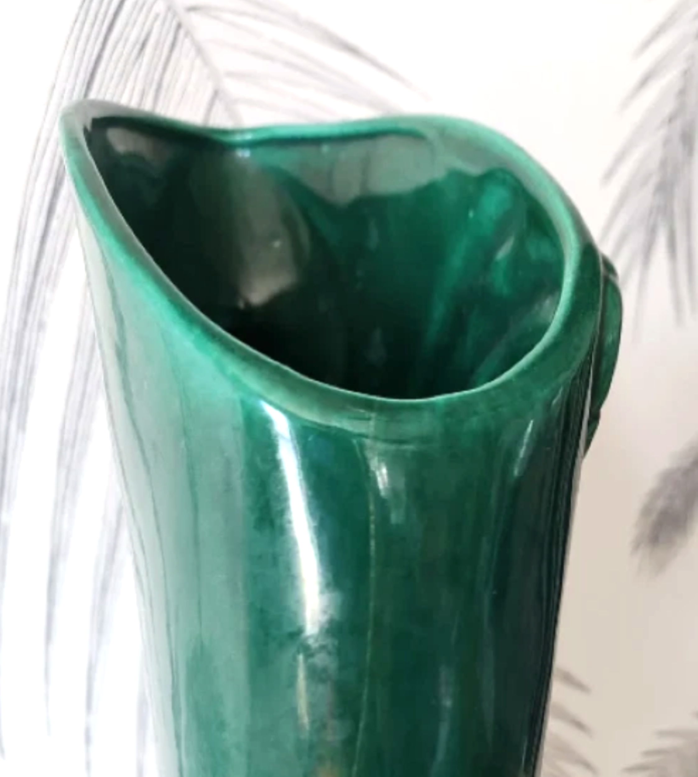 Vintage Vase, Emerald Green Glaze, Gazelle motif, California Pottery, circa 30's 6.png