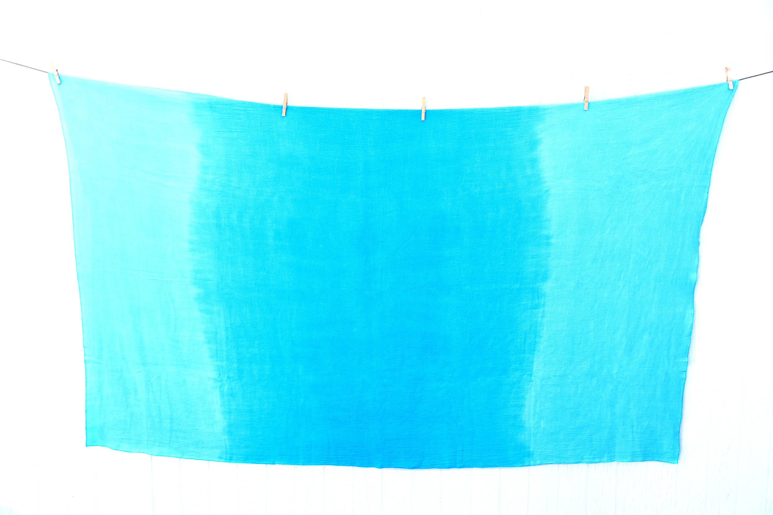HR_MM_turquoise_ombre_gauze.jpg