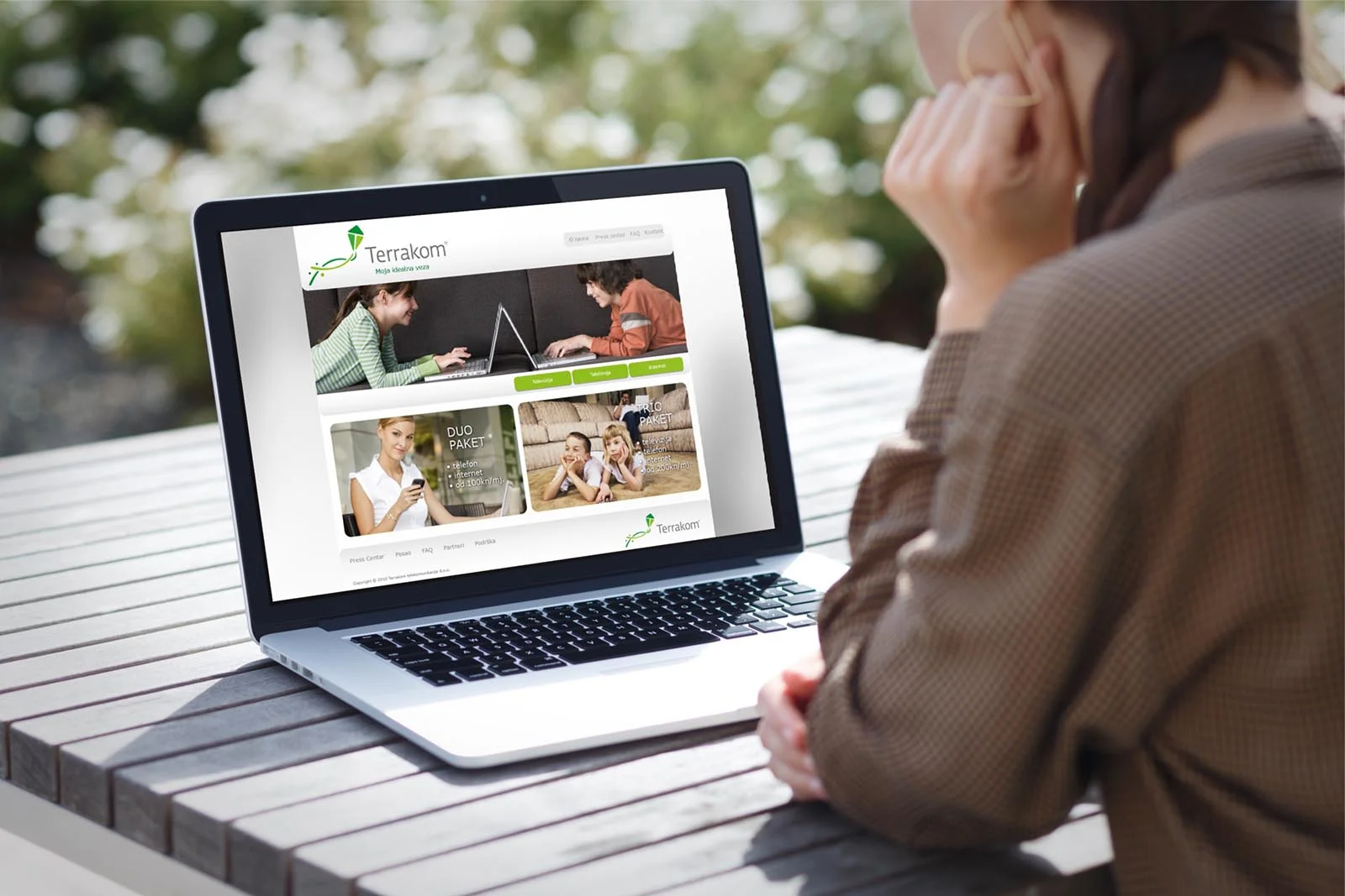 terrakom_web_laptop_1600.jpg