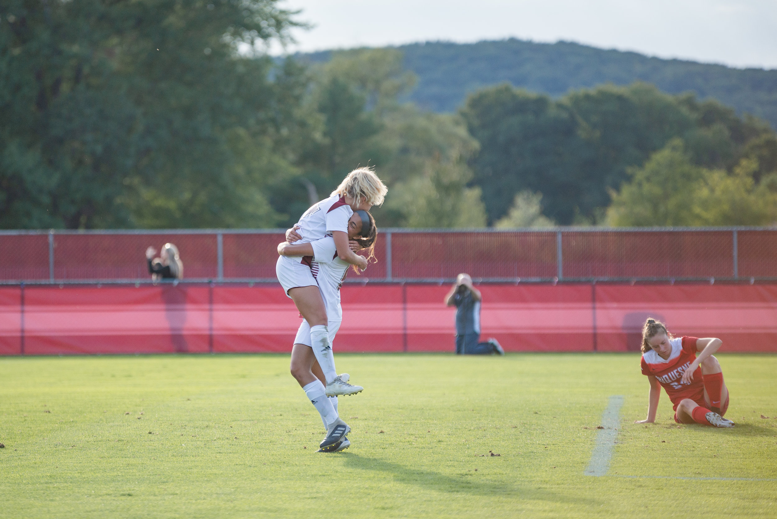  UMass Women's Soccer defeated Duquesne 2-0 to open conference play on Thursday, Sept. 20, 2018, in Amherst.  (Photo by Judith Gibson-Okunieff) 