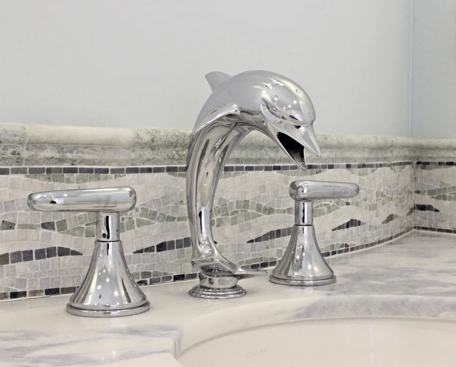 Custom Dolphin Lavatory Faucet
