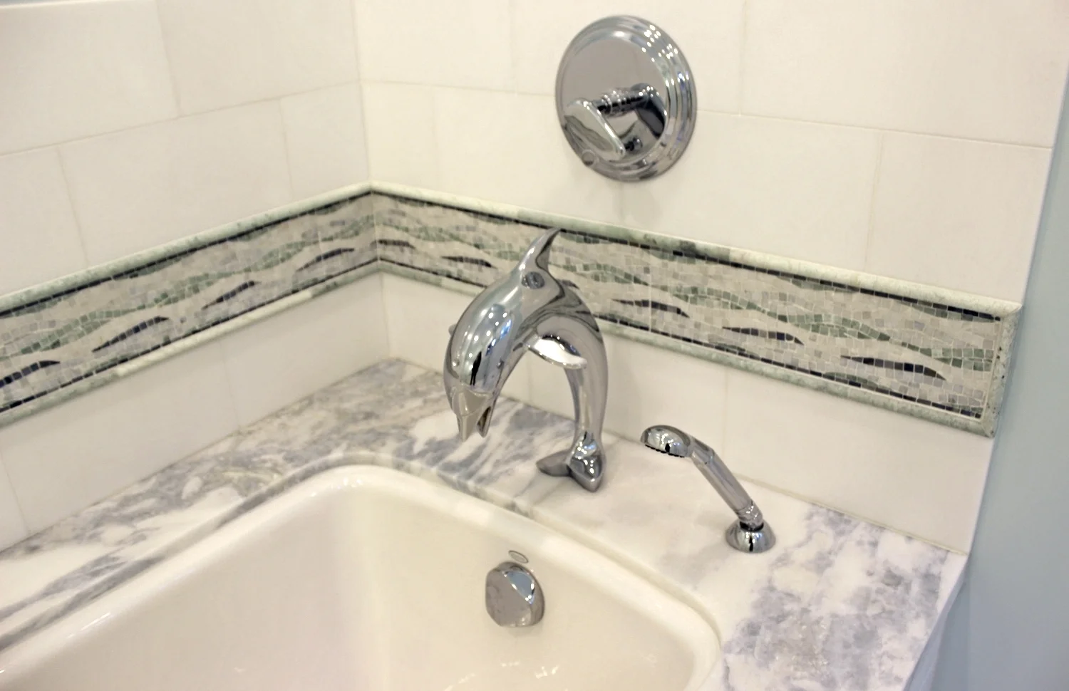 Dolphin Tub Spout