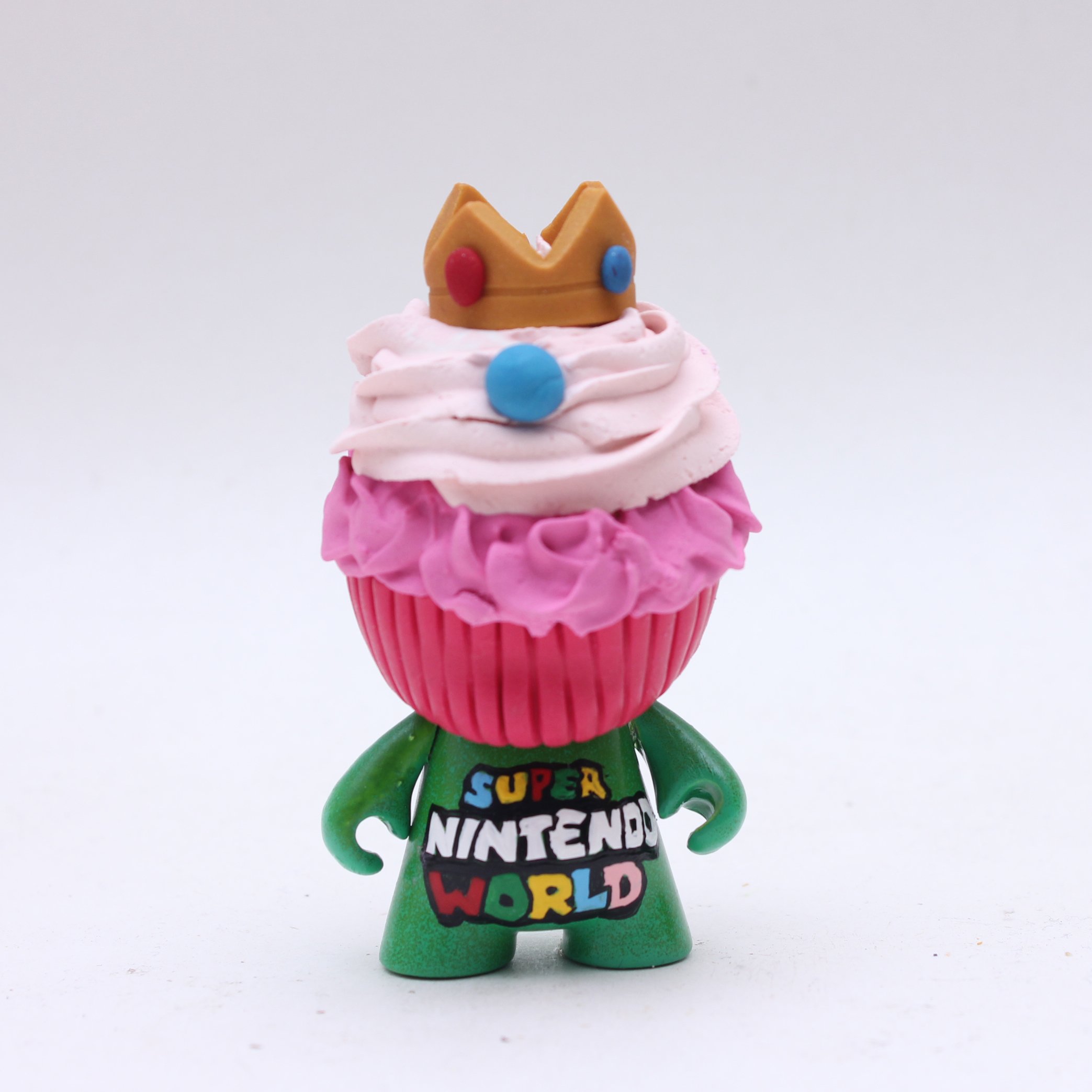 Princess Peach Cupcake.jpg