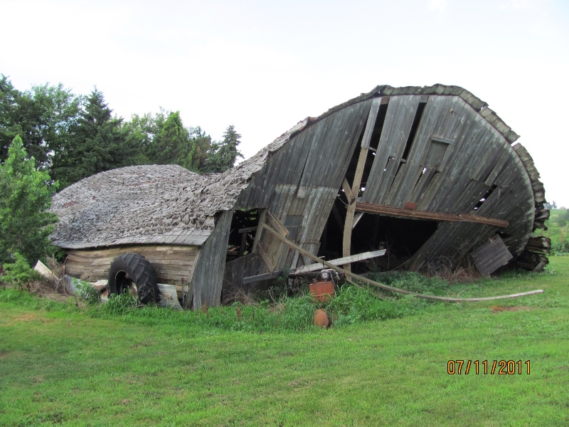 brayton barn 2011.jpg