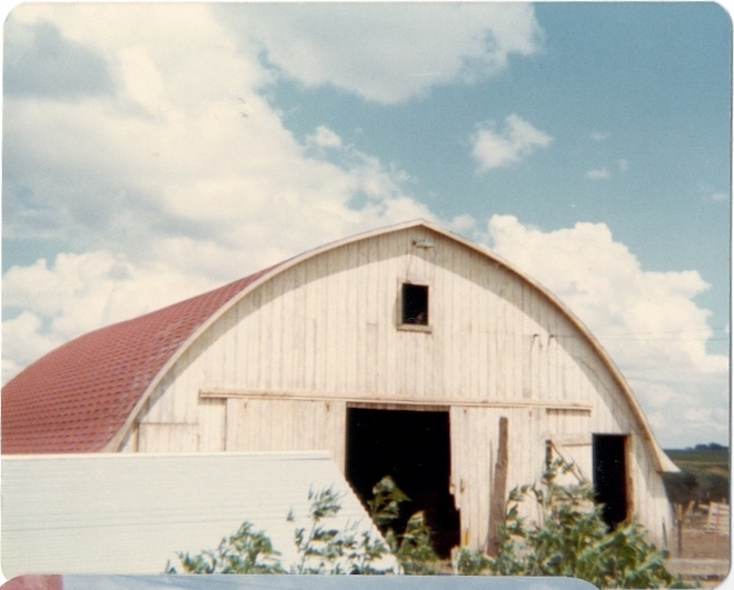 brayton barn-old.jpg