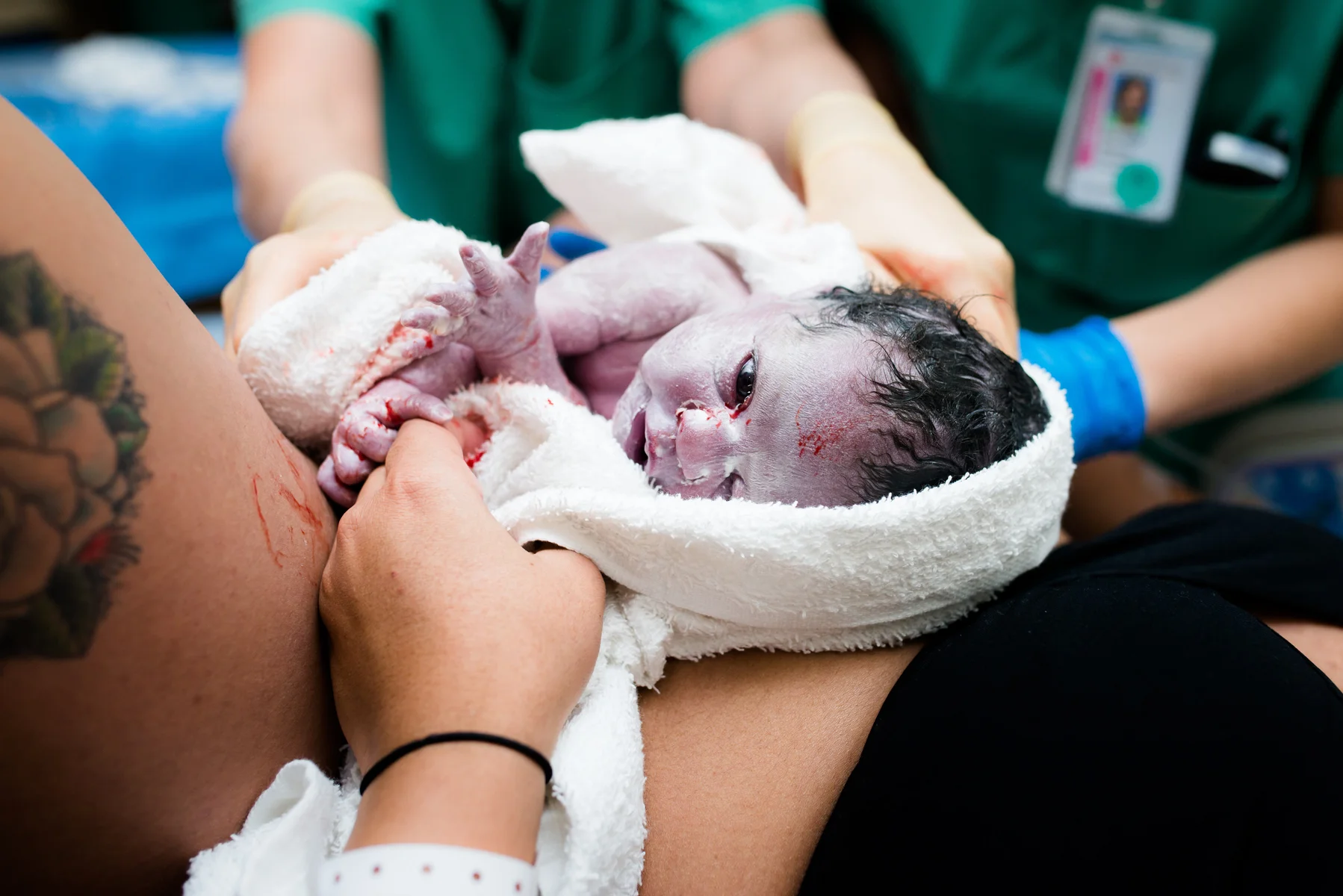 denver-birth-photographer-university-of-colorado-wide-eyes