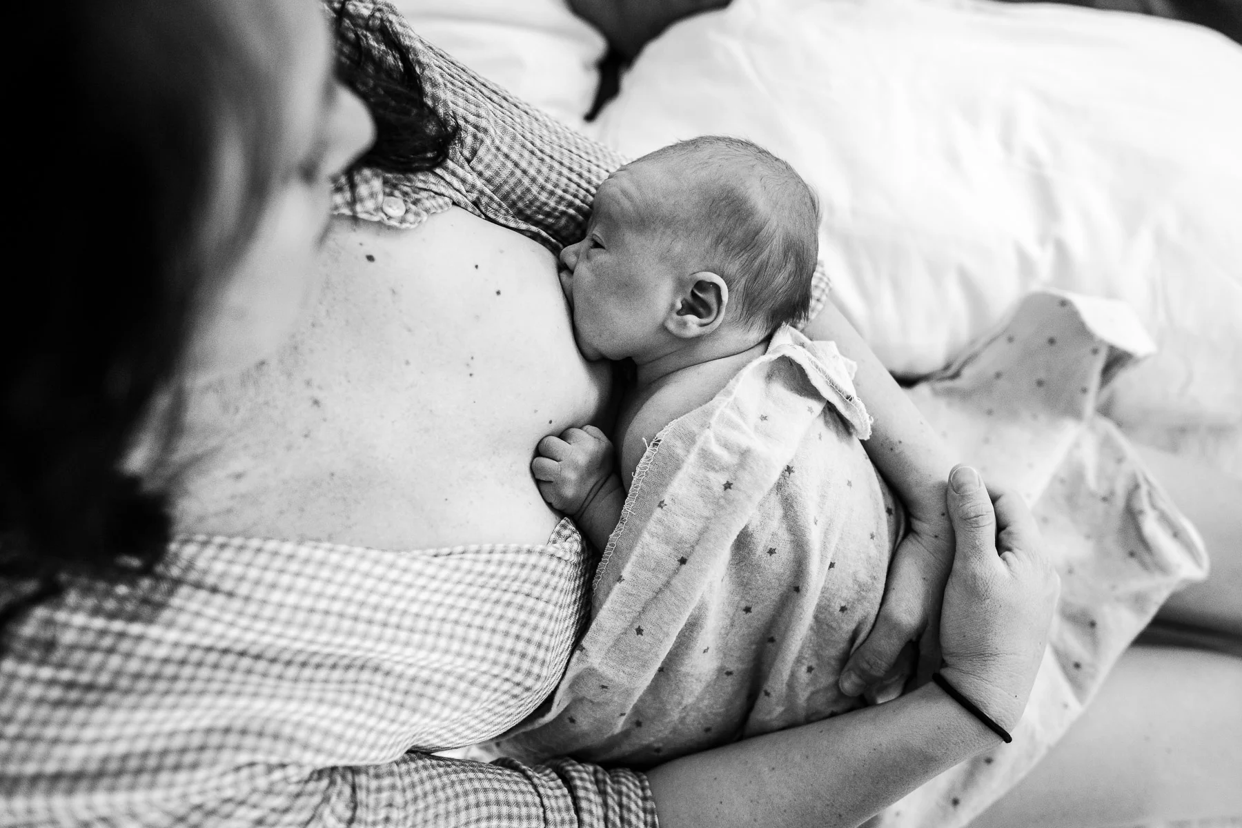 The Golden Hour Breastfeeding Images to Inspire LaptrinhX / News
