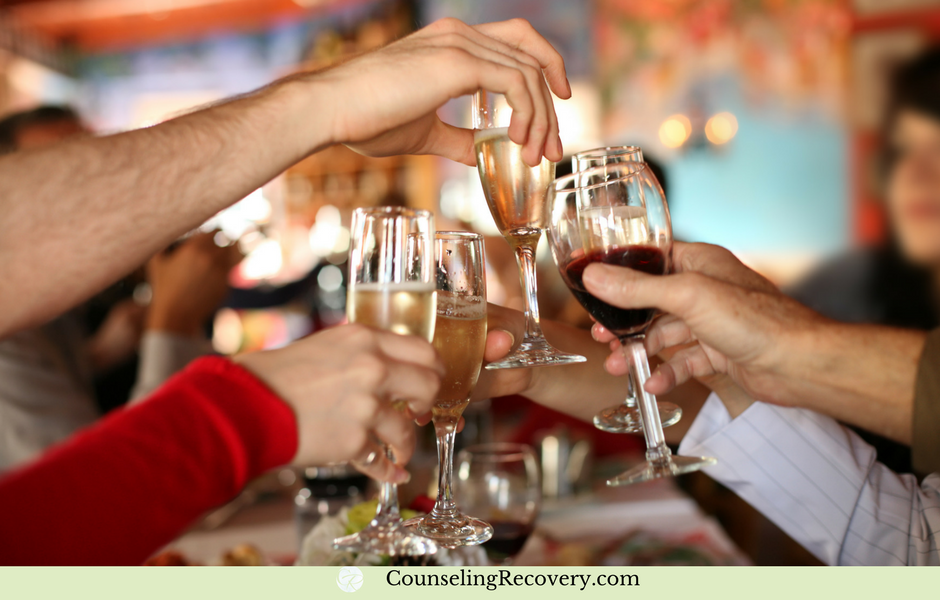 How to Practice Safe Drinking During the Holidays