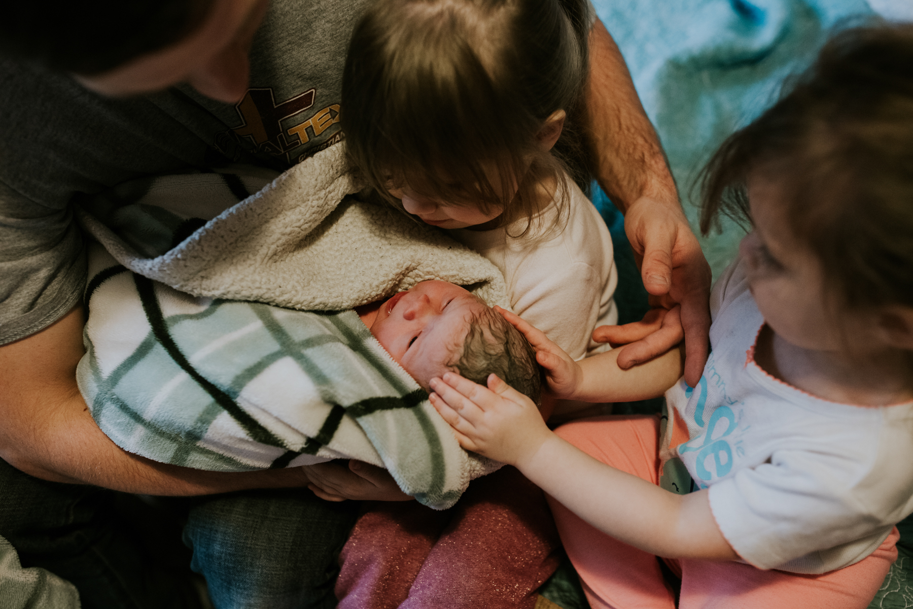 IMG_0651J-Birthanchoragebirthphotographer.jpg