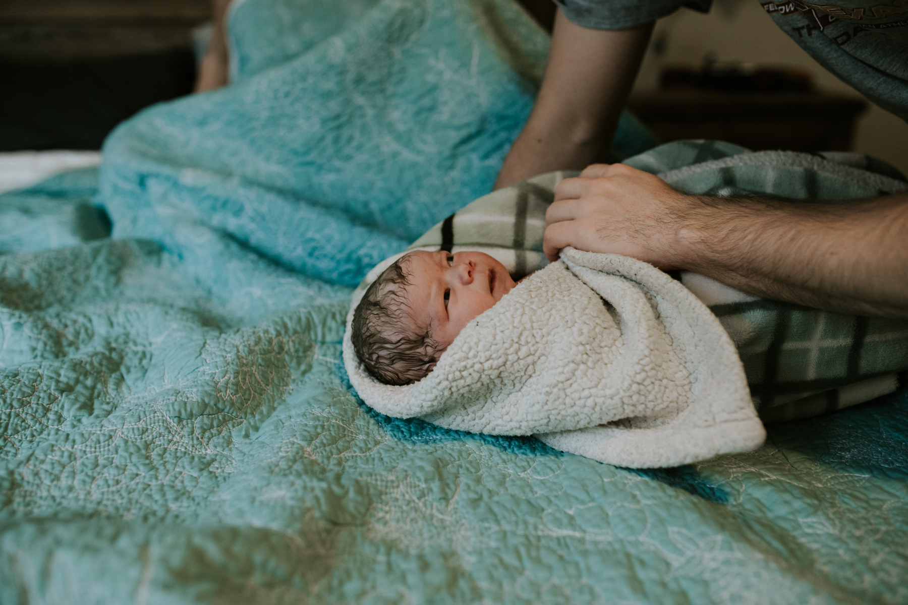 IMG_0664J-Birthanchoragebirthphotographer.jpg