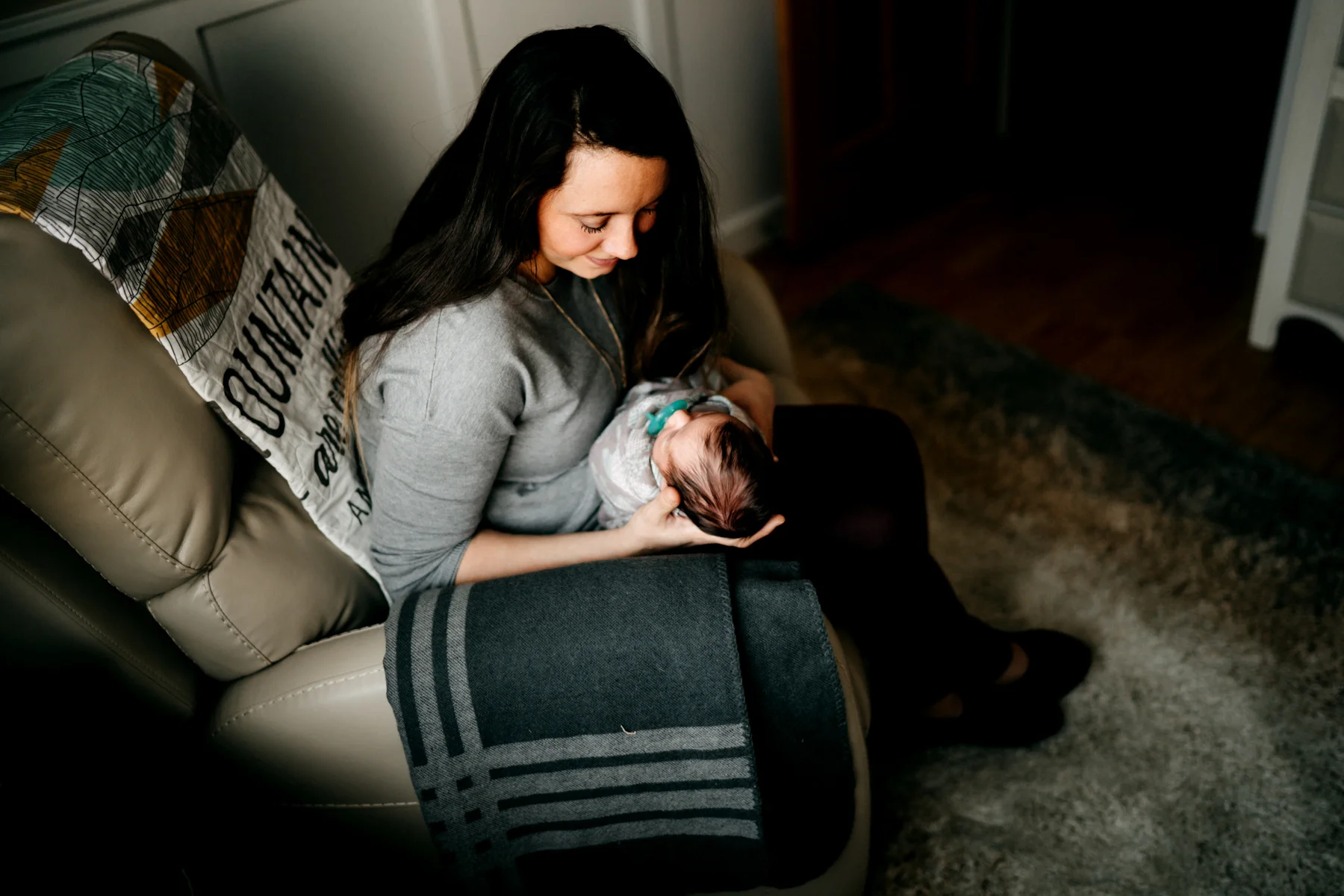 WasillaLifestyleNewbornPhotographer25MossandMyrrh.jpg