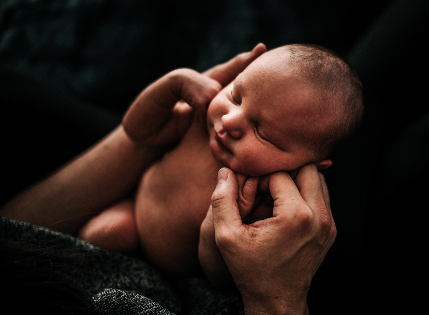 newbornphotographeranchoragemossandmyrrh2018236.jpg