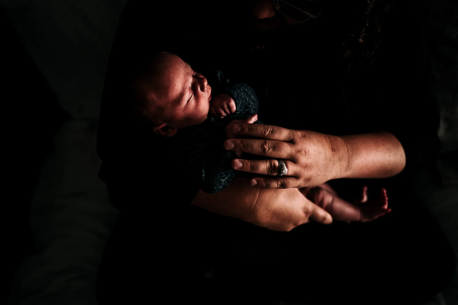 anchoragenewbornphotographermossandmyrrh2019_29.jpg