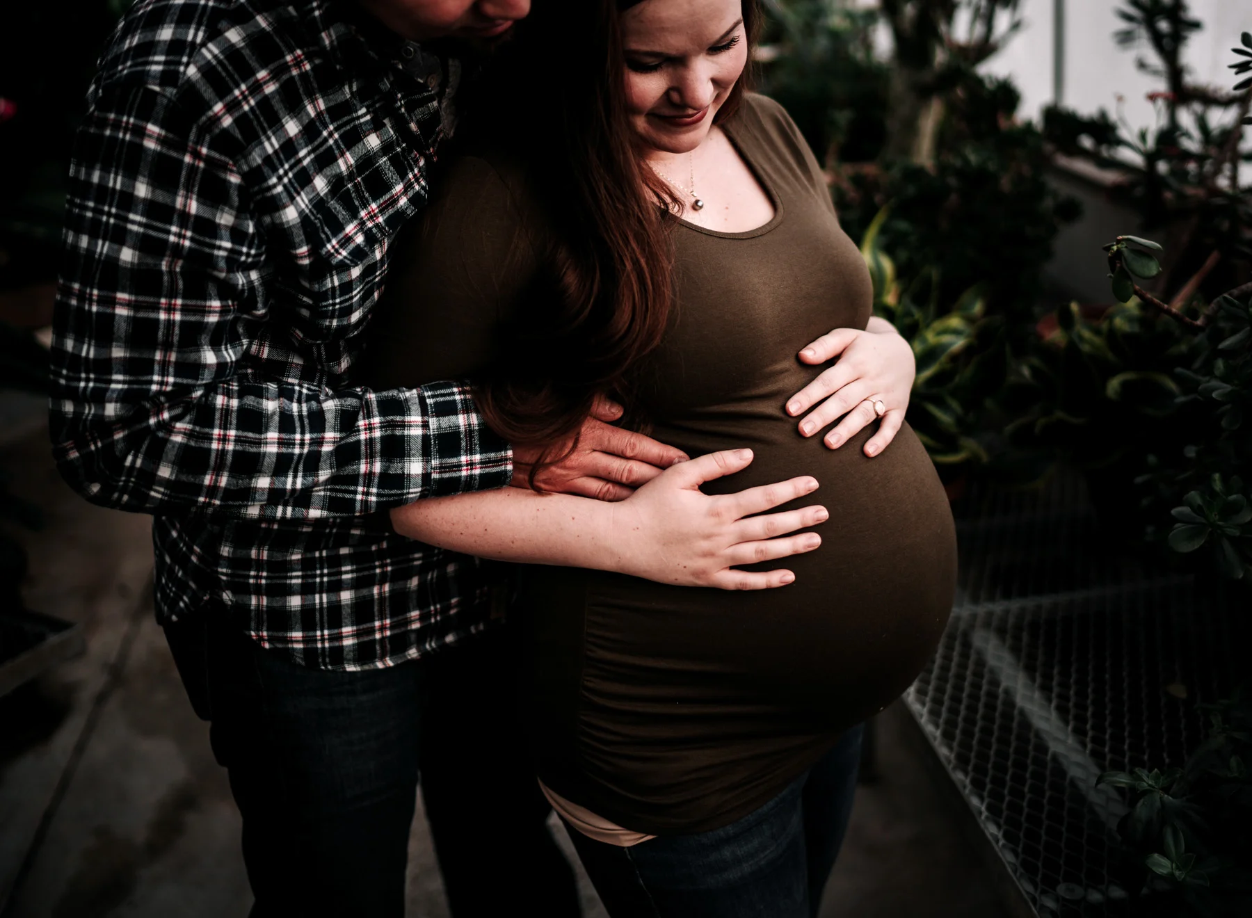 moss-and-myrrh-anchorage-maternity-photographer2019_1.jpg