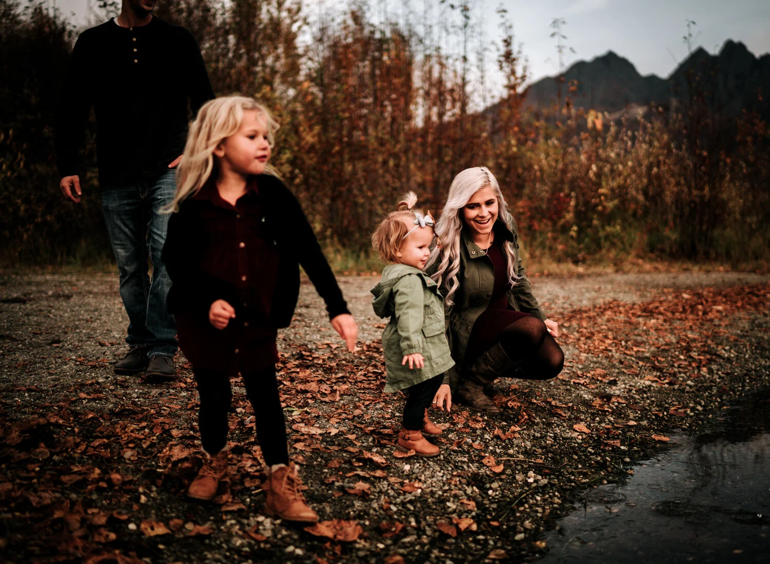 anchoragefamilyphotographerfall2018136.jpg