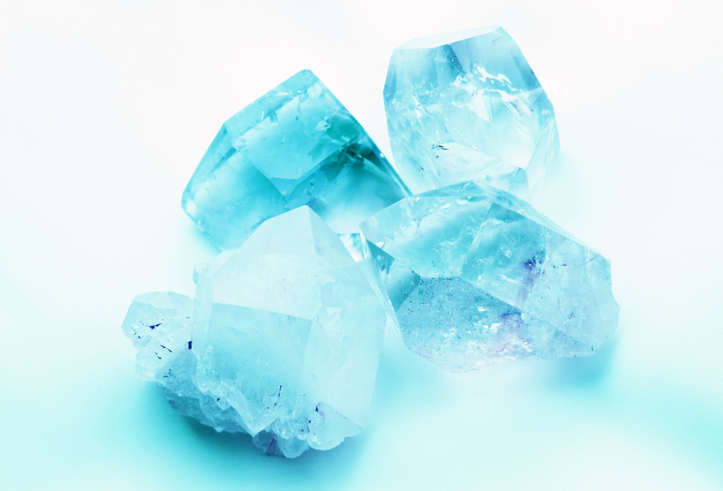 Aquamarine in rough crystal form.&nbsp;
