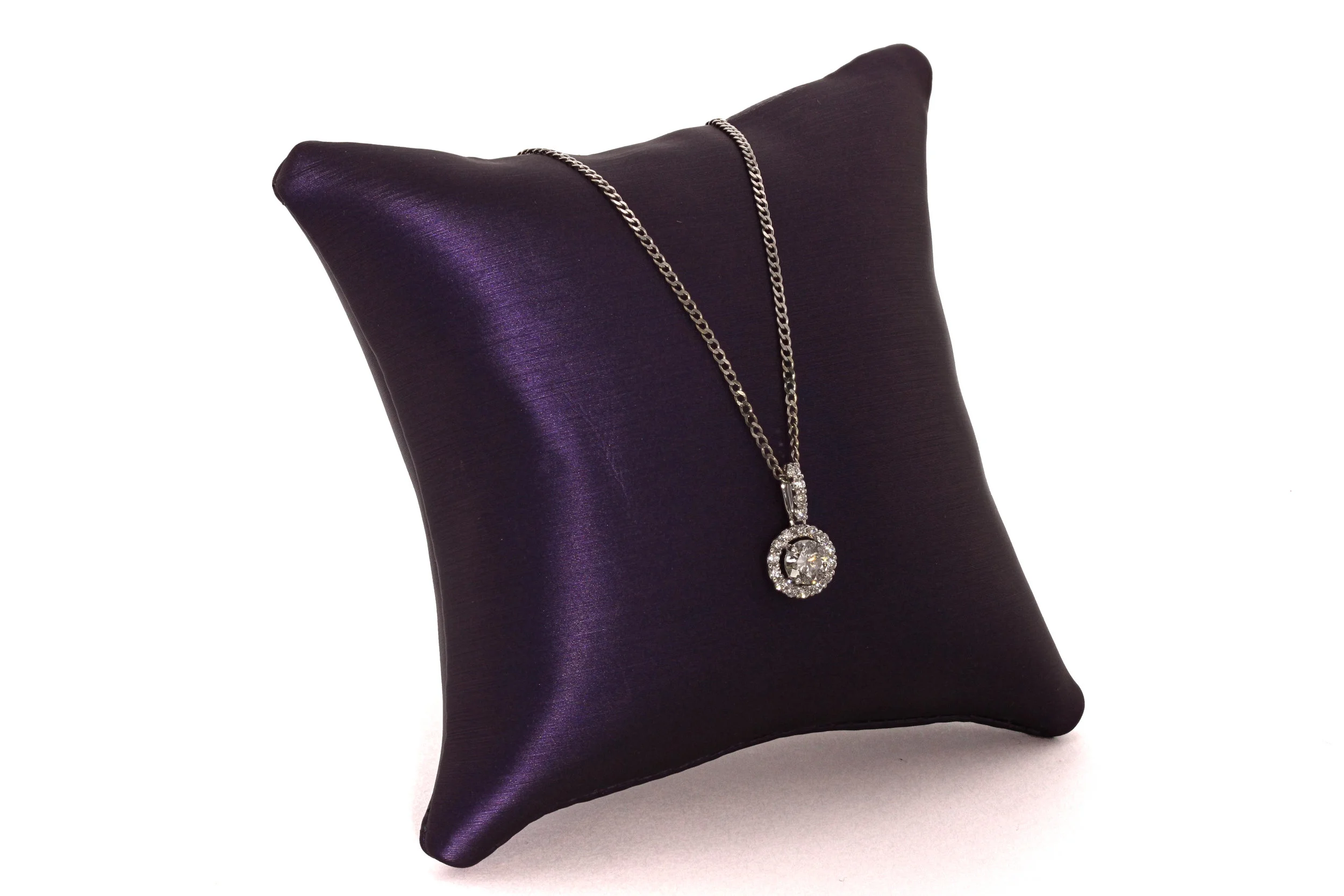 18kt White Gold "Halo" Diamond Pendant 0.69 tcw. $3250